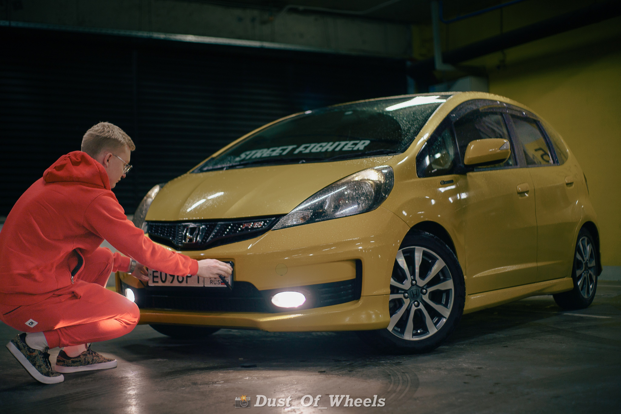 Автомобили