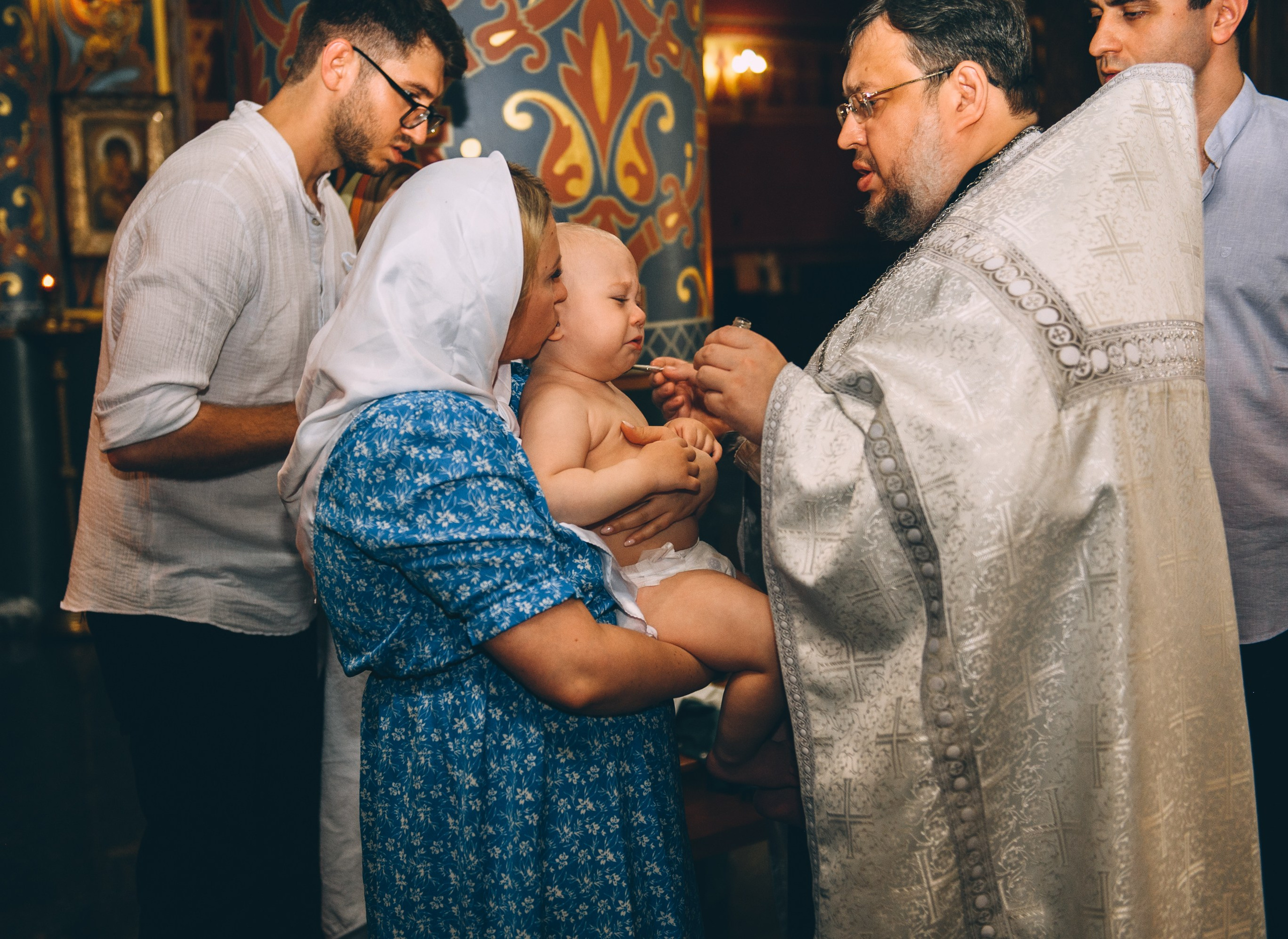 Крещение в храме Нерукотворного Образа Христа Спасителя. Свадебный и семейный фотограф София Невская