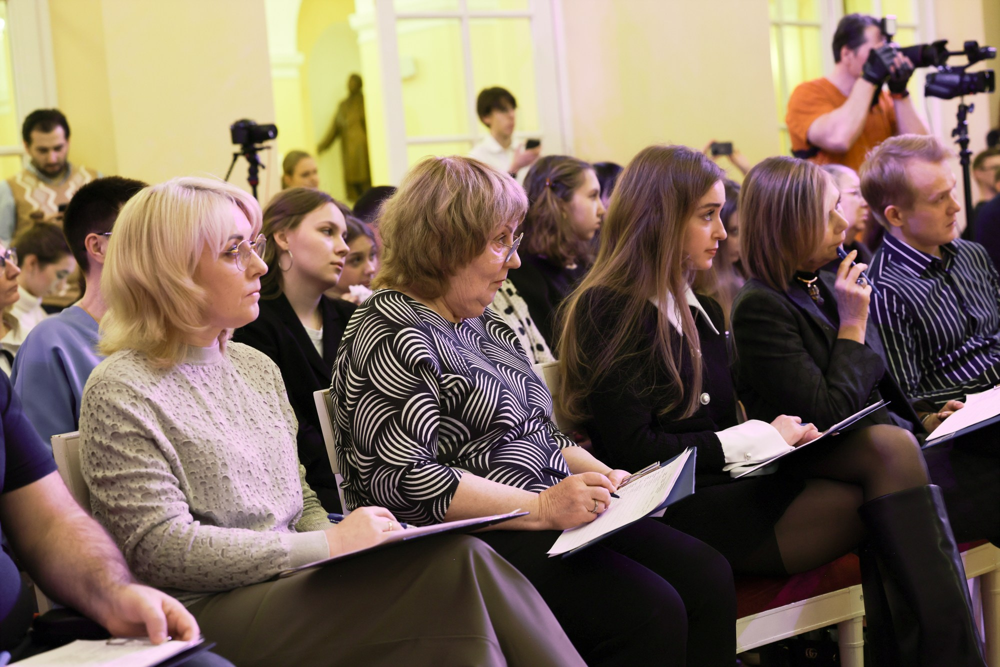 Заключительный этап II Международного конкурса-фестиваля ораторского искусства «Русское слово». Репортажный, архитектурный, театральный и файн-арт фотограф Лена Мельникова в Москве