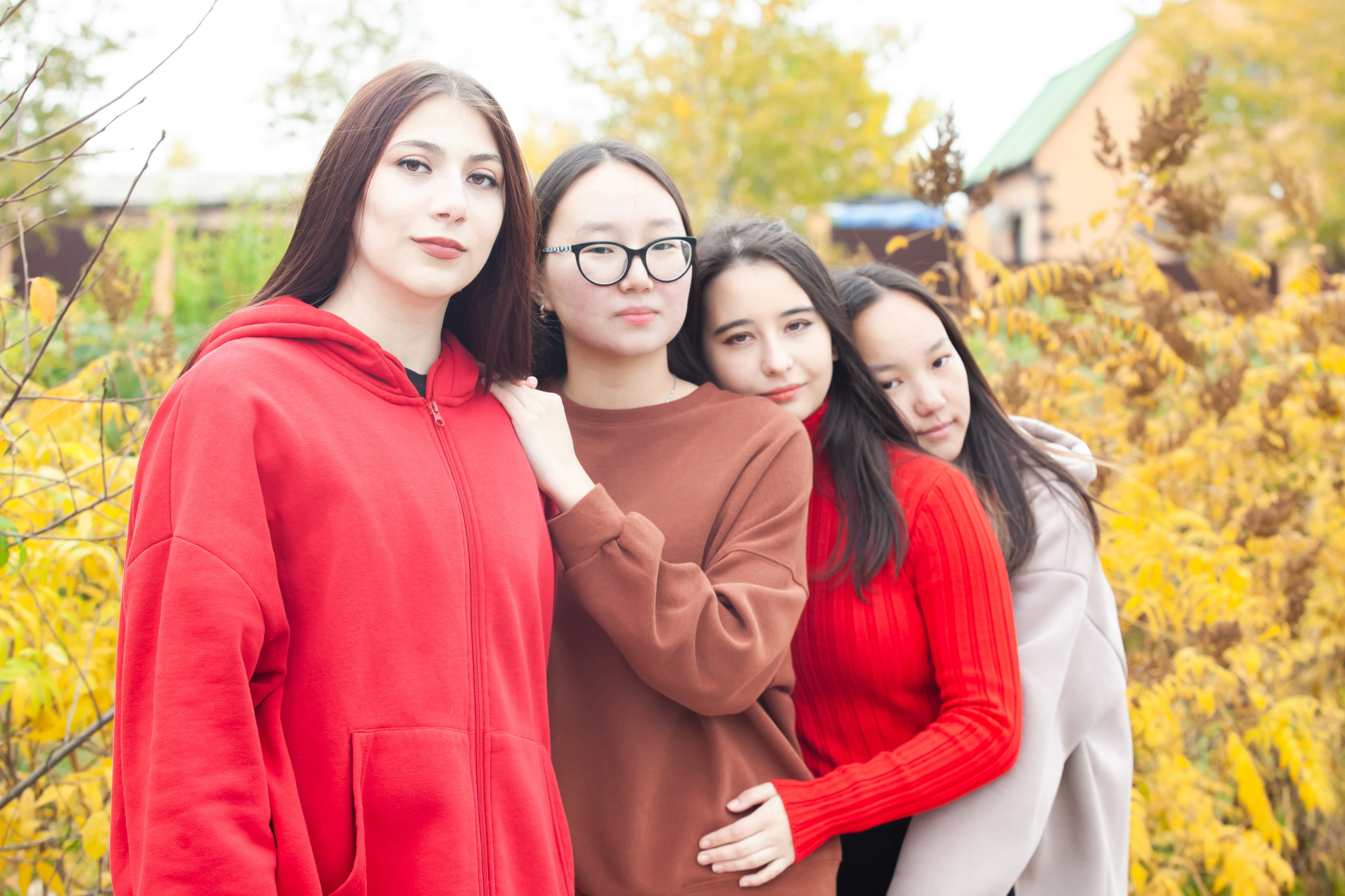 Школьники и детсадовцы (осень). Фотограф Бурятия. Печать фотокниг