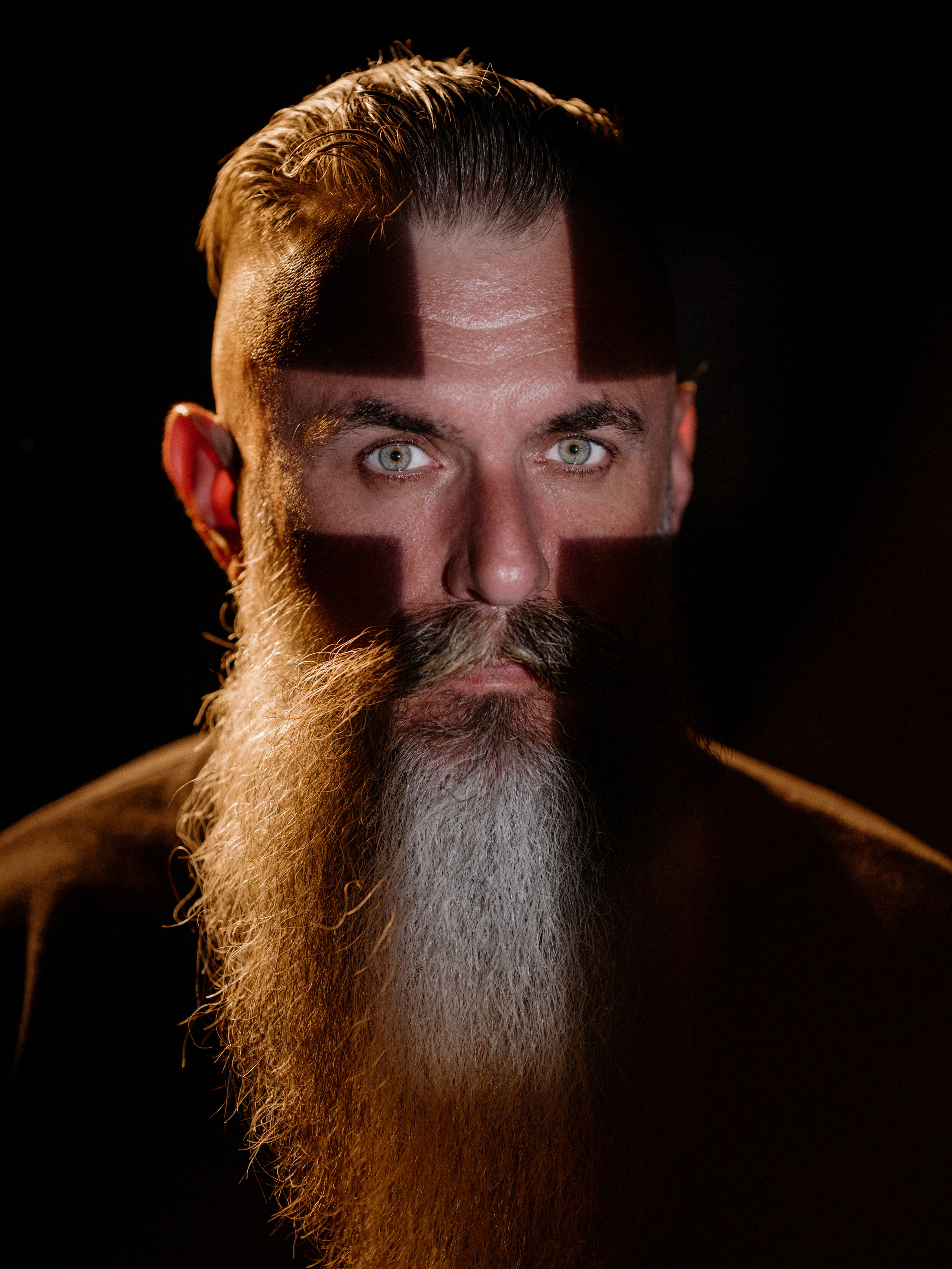 Фотограф Олег Сотник