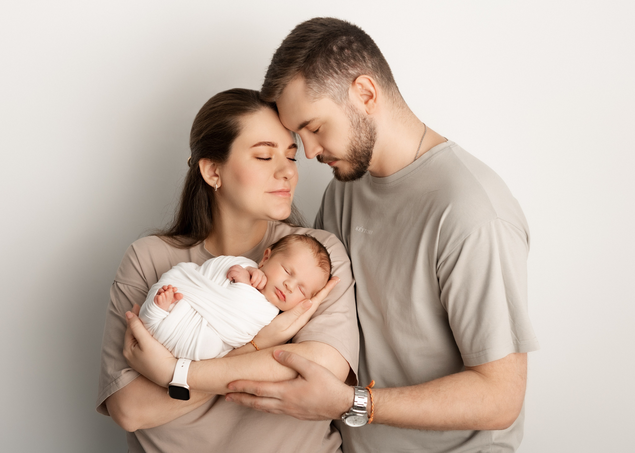 Фотосъёмка новорожденных. Фотограф Беременности и Новорождённых в Кемерово