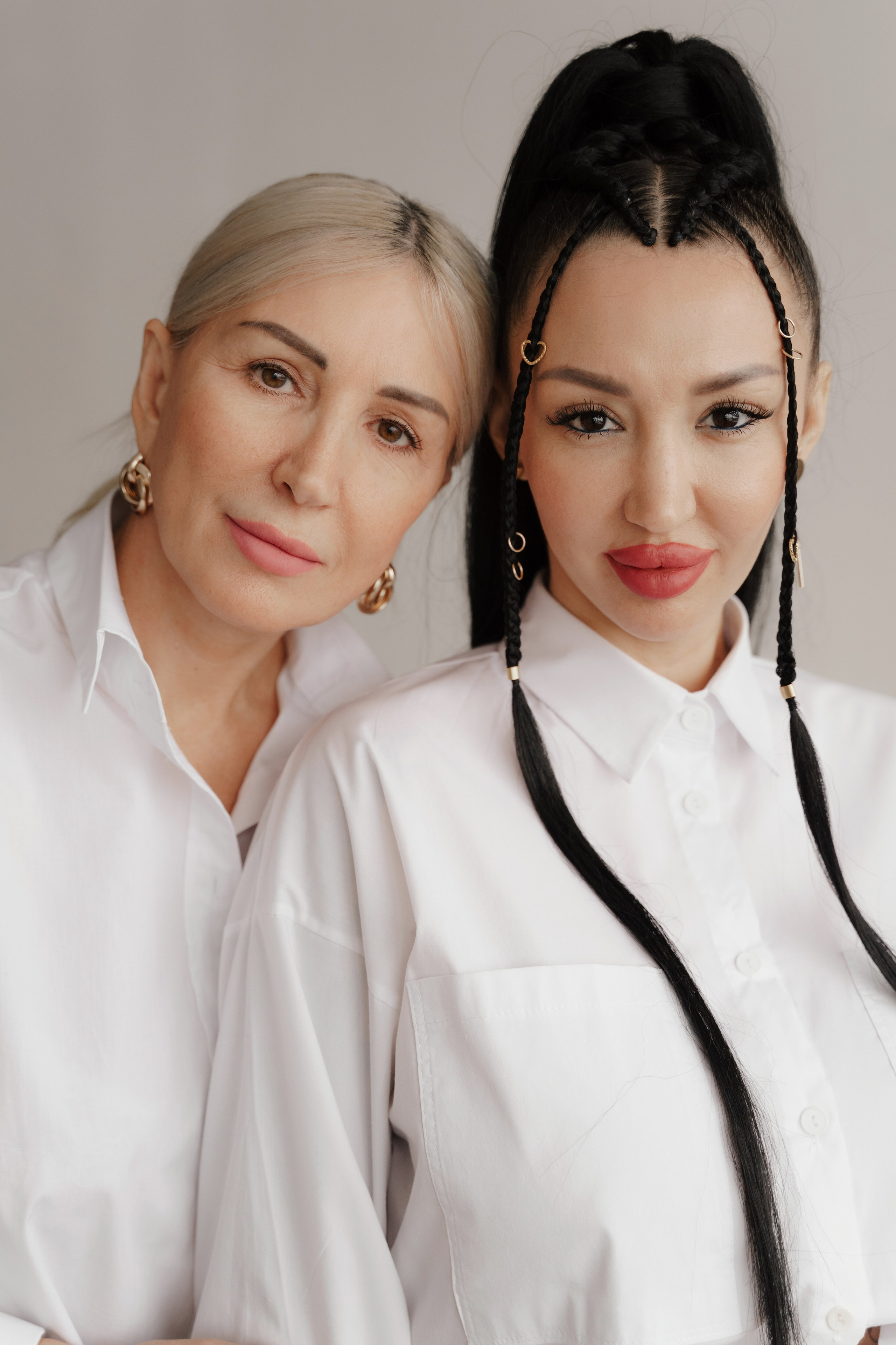 Семейная. Четыре поколения. Фотограф в Новосибирске. Ефимова Анастасия