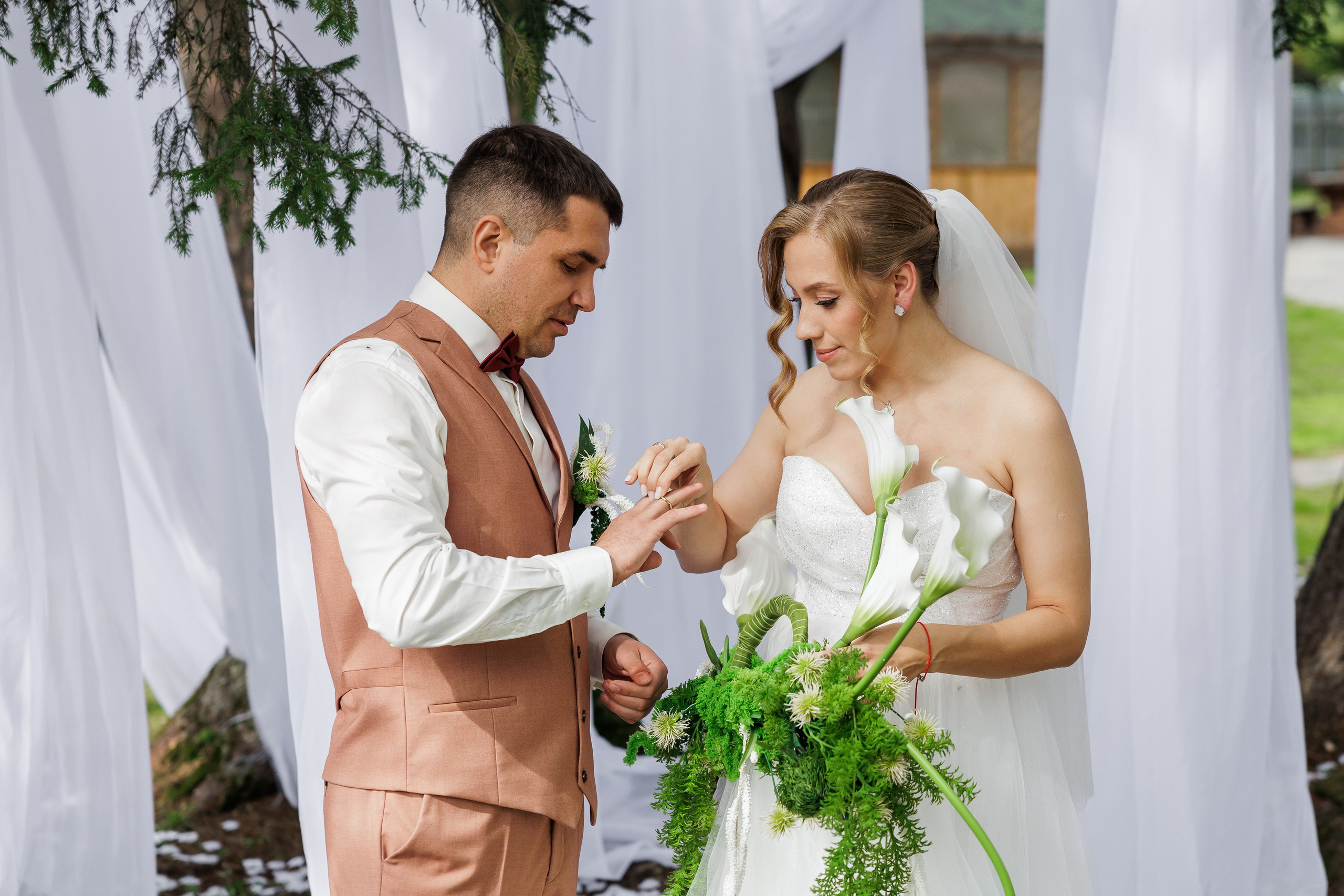 Свадебный фотограф Новокузнецк. Фотограф в Новокузнецке Бахтияр Омуров
