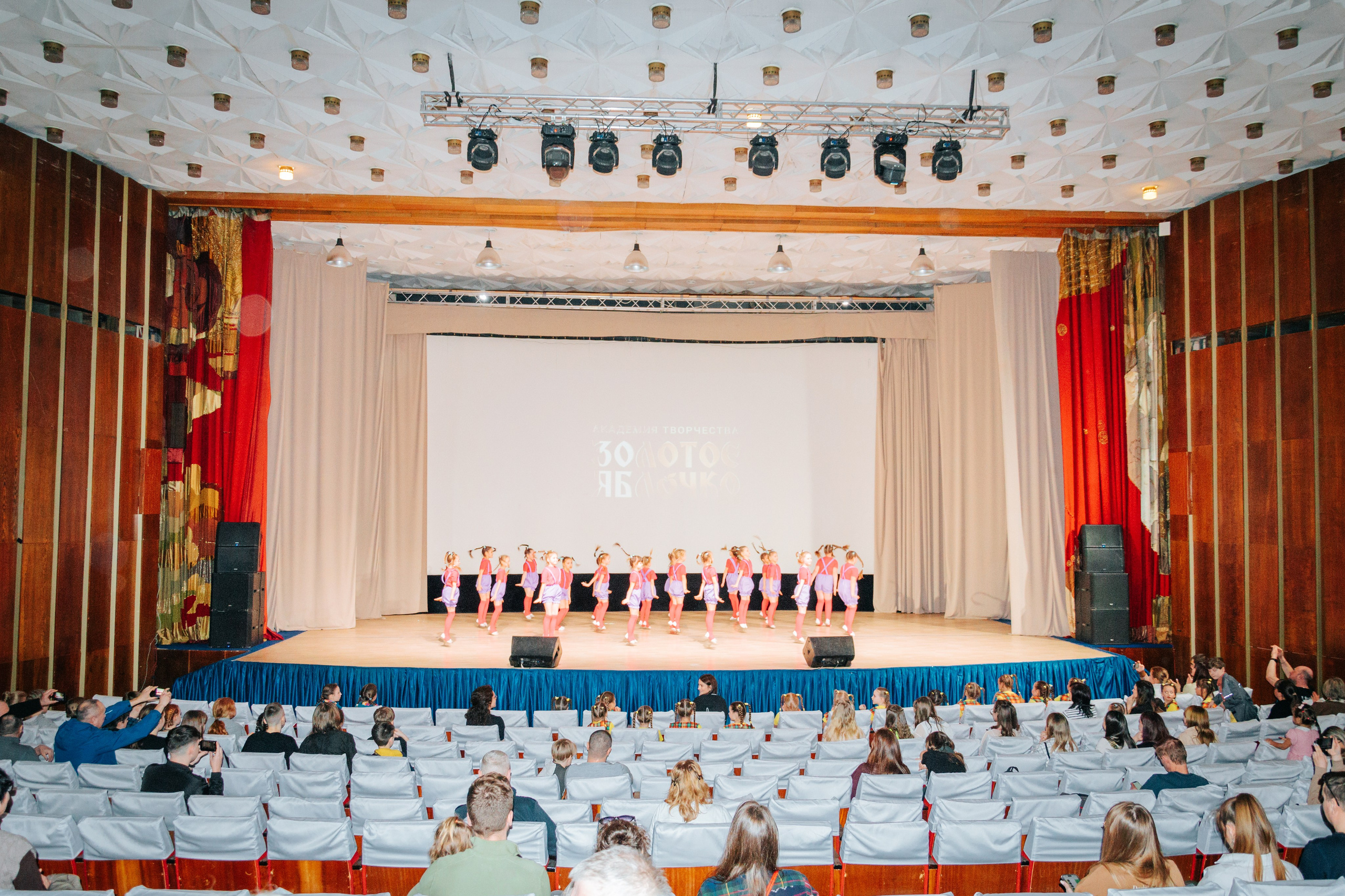 16 марта, г. Суздаль. Золотое яблочко