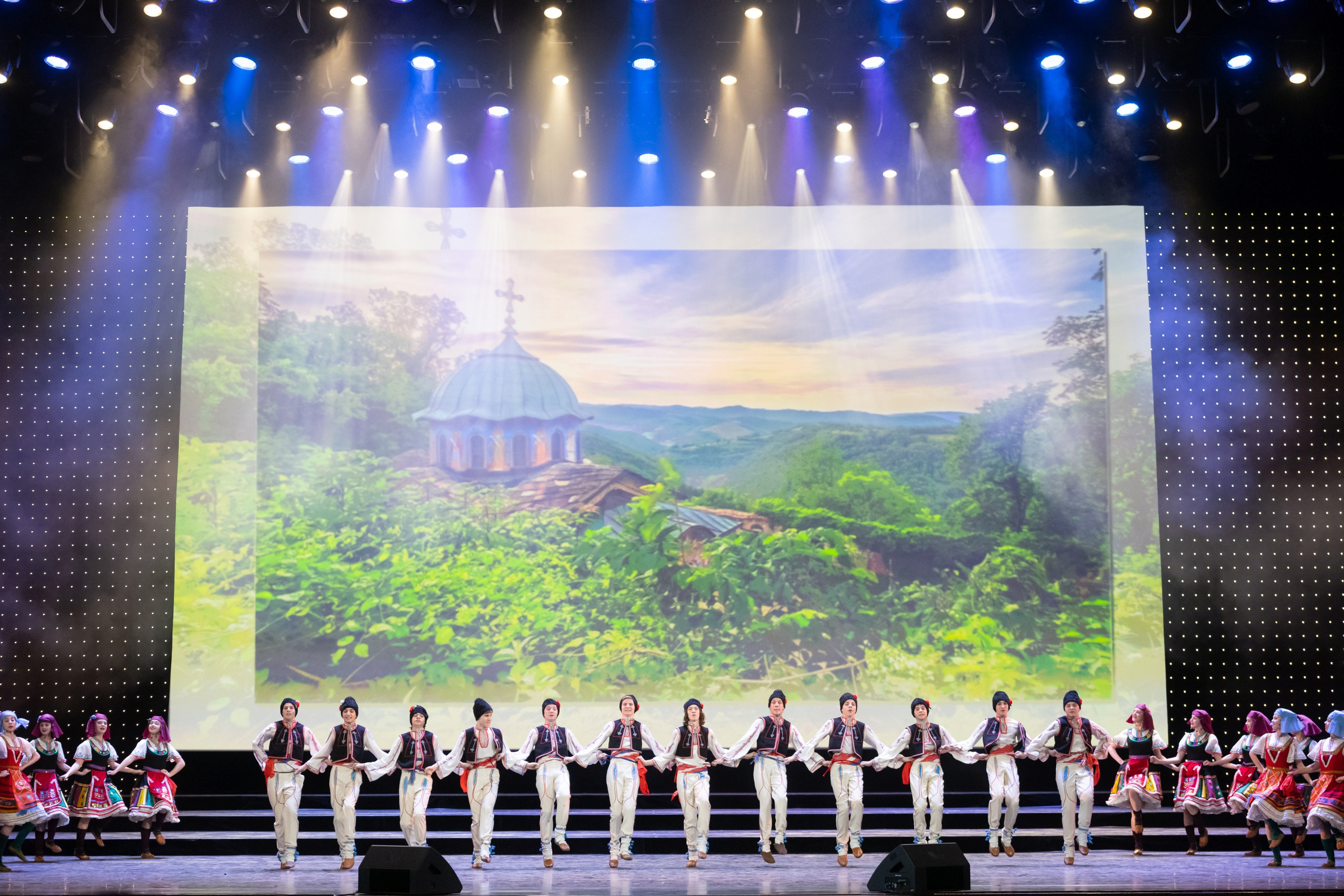 2 февраля, концерт Таланты России, Кремлевский Дворец. Золотое яблочко