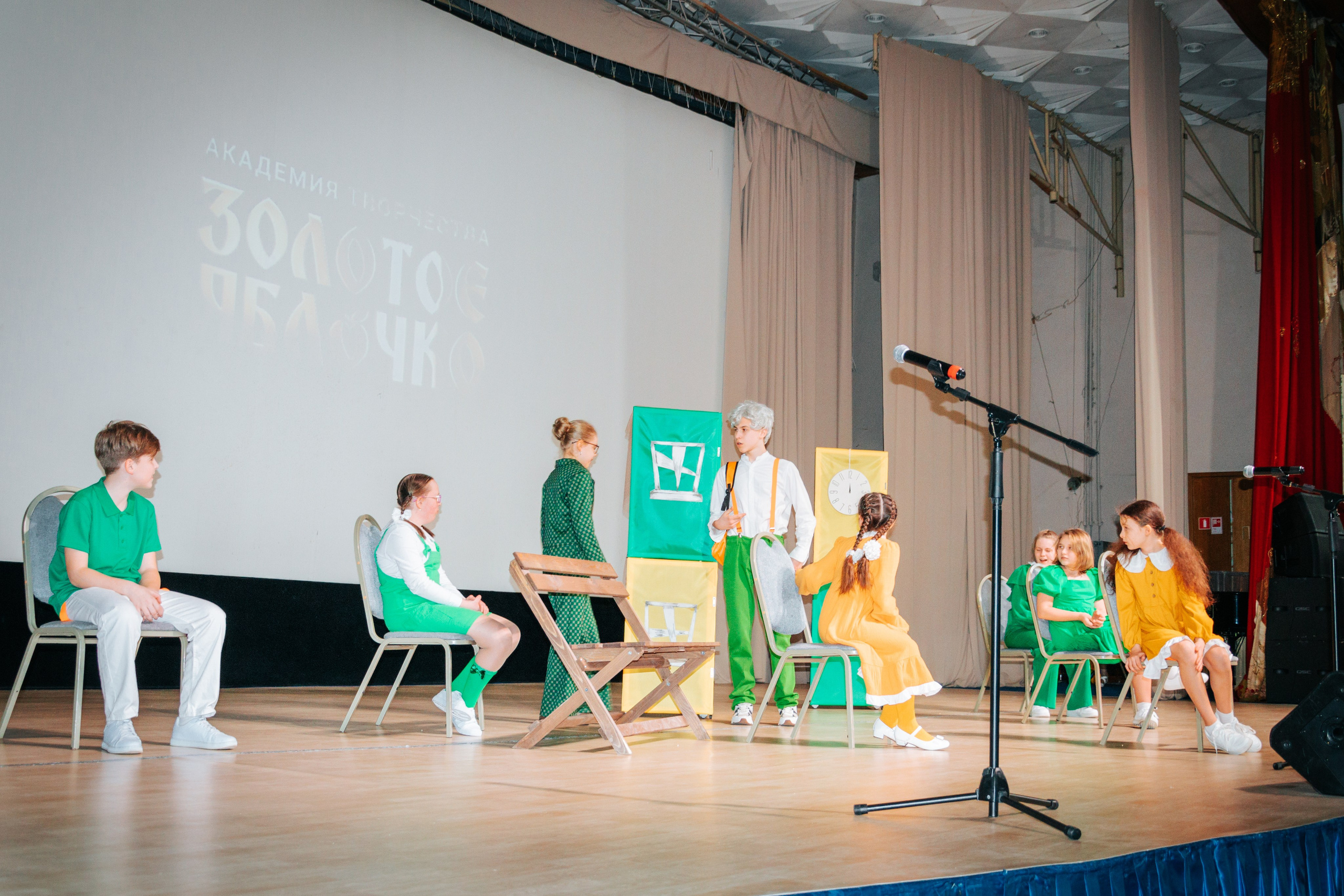 16 марта, г. Суздаль. Золотое яблочко