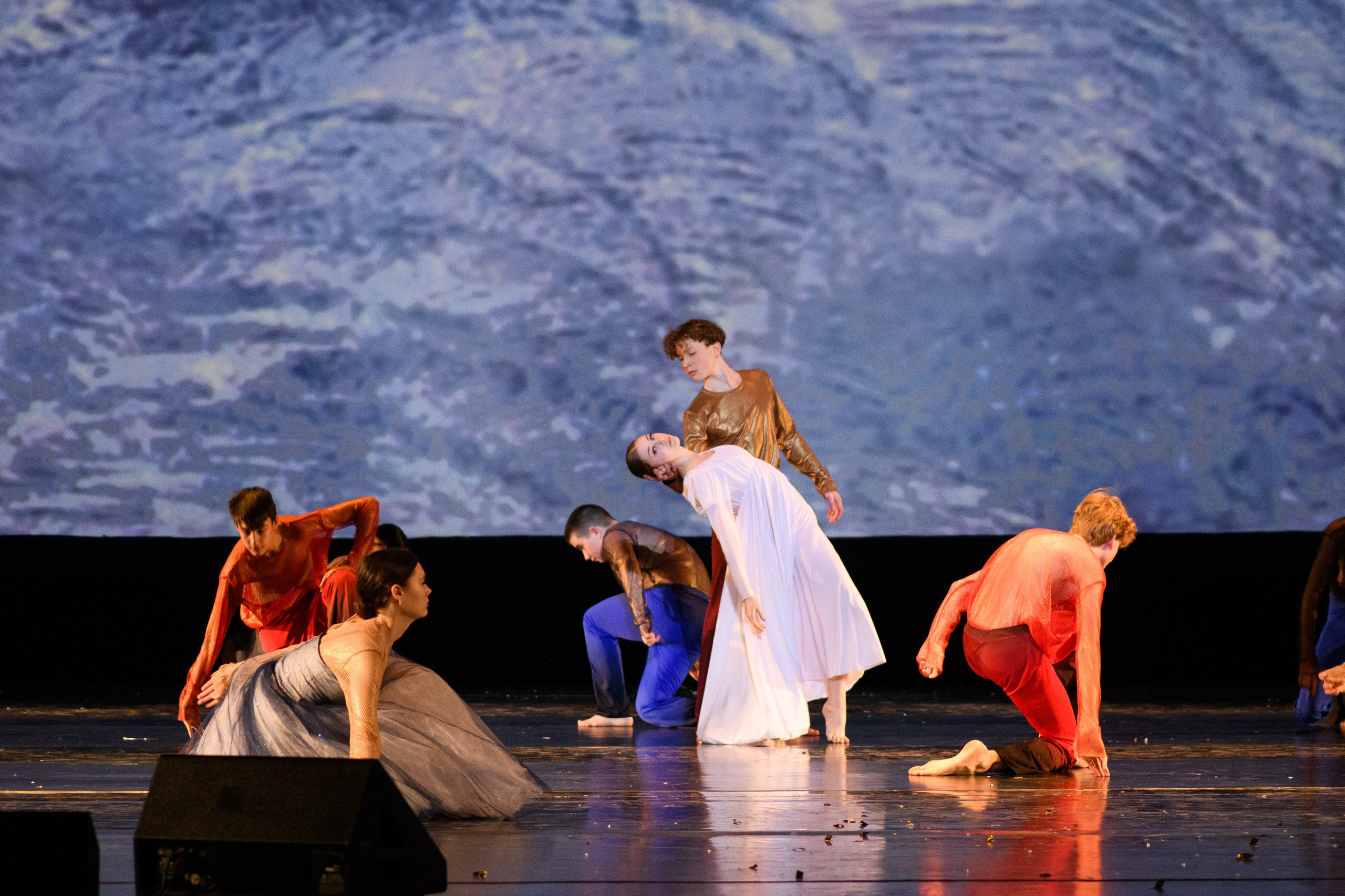 23 апреля, часть 2, БКЗ Октябрьский, г. Санкт-Петербург. Золотое яблочко