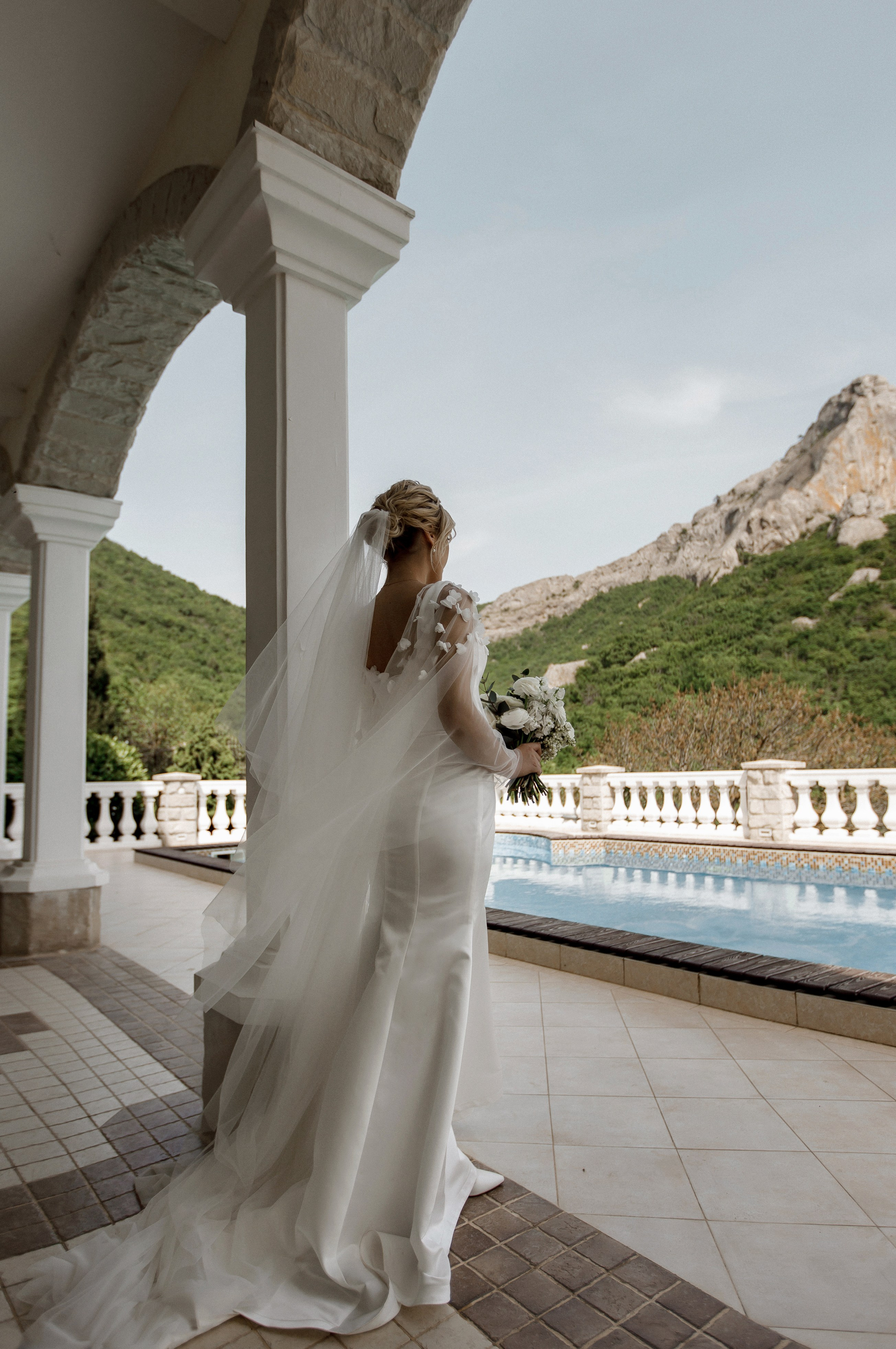 Денис и Алина. Белый замок. Фотограф Анна Лейман. Севастополь