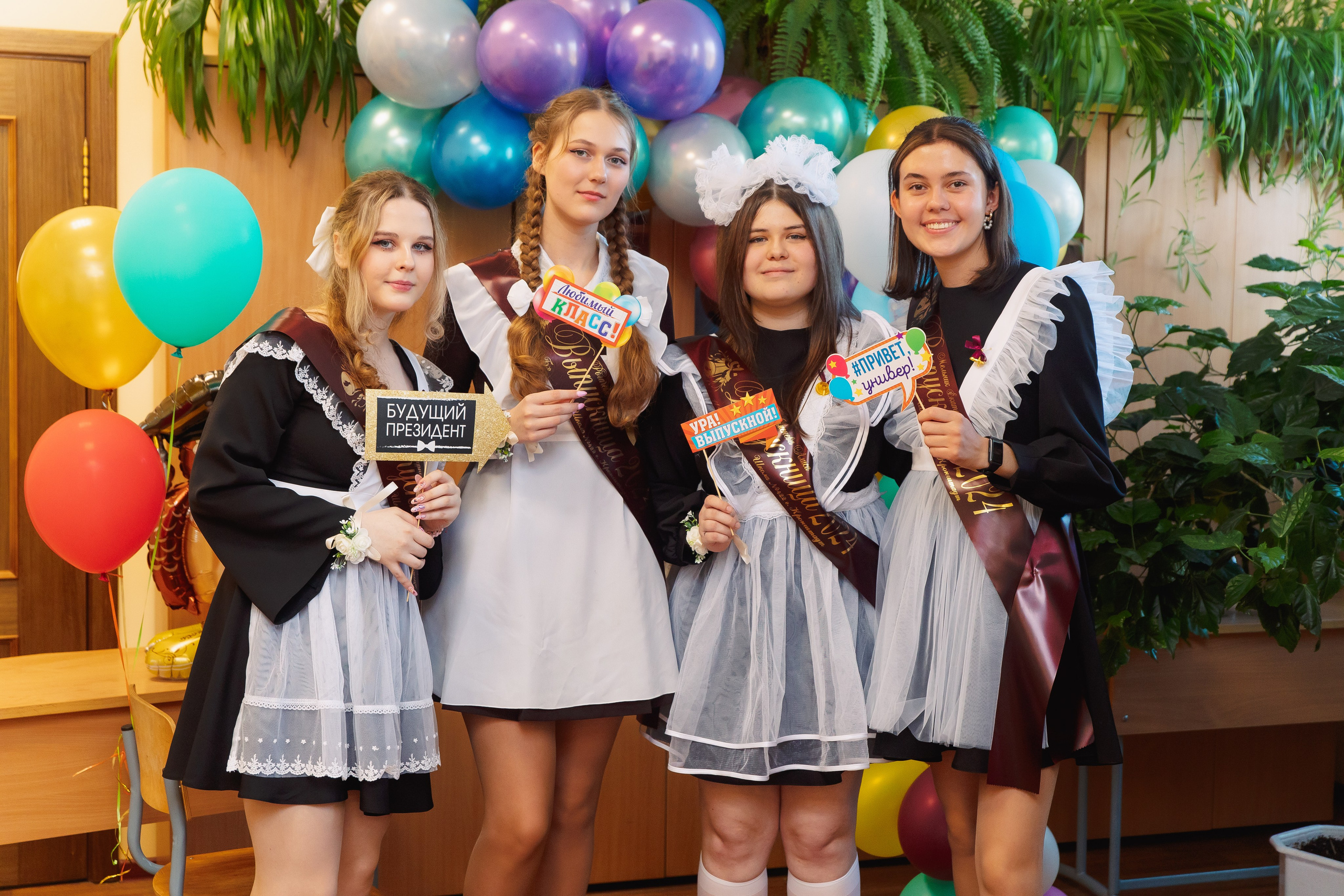 Последний звонок. Фотограф в Кронштадте и Санкт-Петербурге Анастасия Коваленко