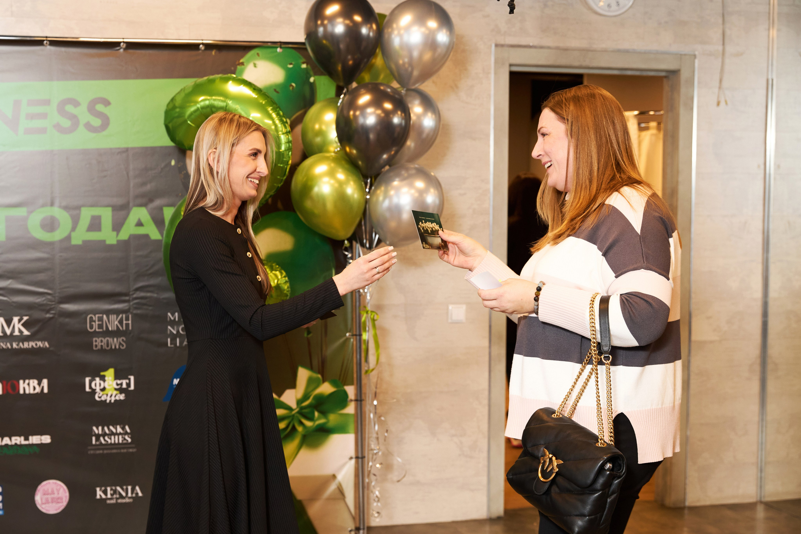 SQ — ФИТНЕС. 2 ГОДА. Фотограф Липецк. Фотограф в Липецке Татьяна Минаева. Портретный фотограф Липецк. Свадебный фотограф Липецк. Бизнес фотограф Липецк