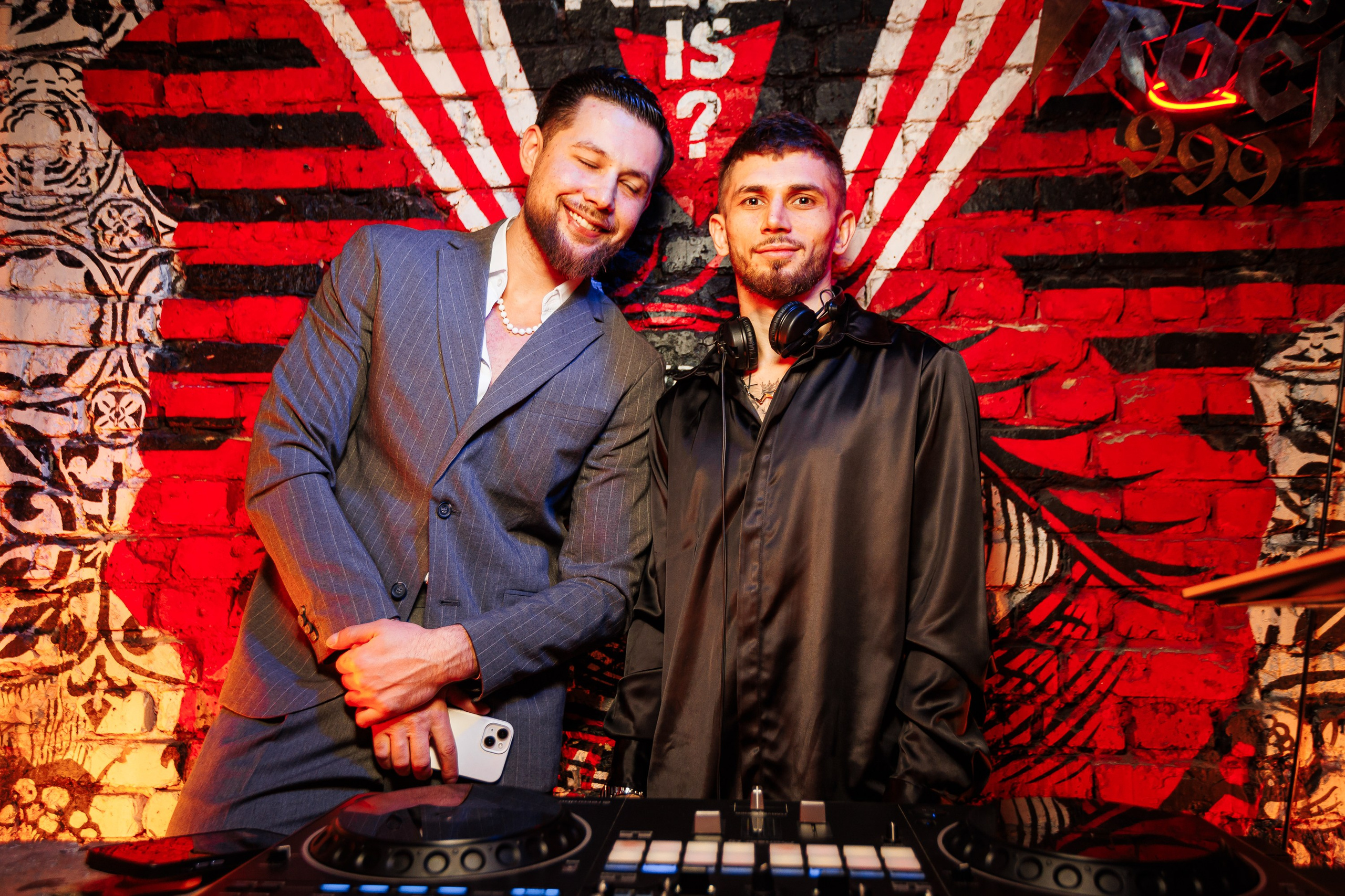 Happy Valentine's day_Пьяный Плющ_Симферополь_14.02.2025. Аминов Руслан | Фотограф