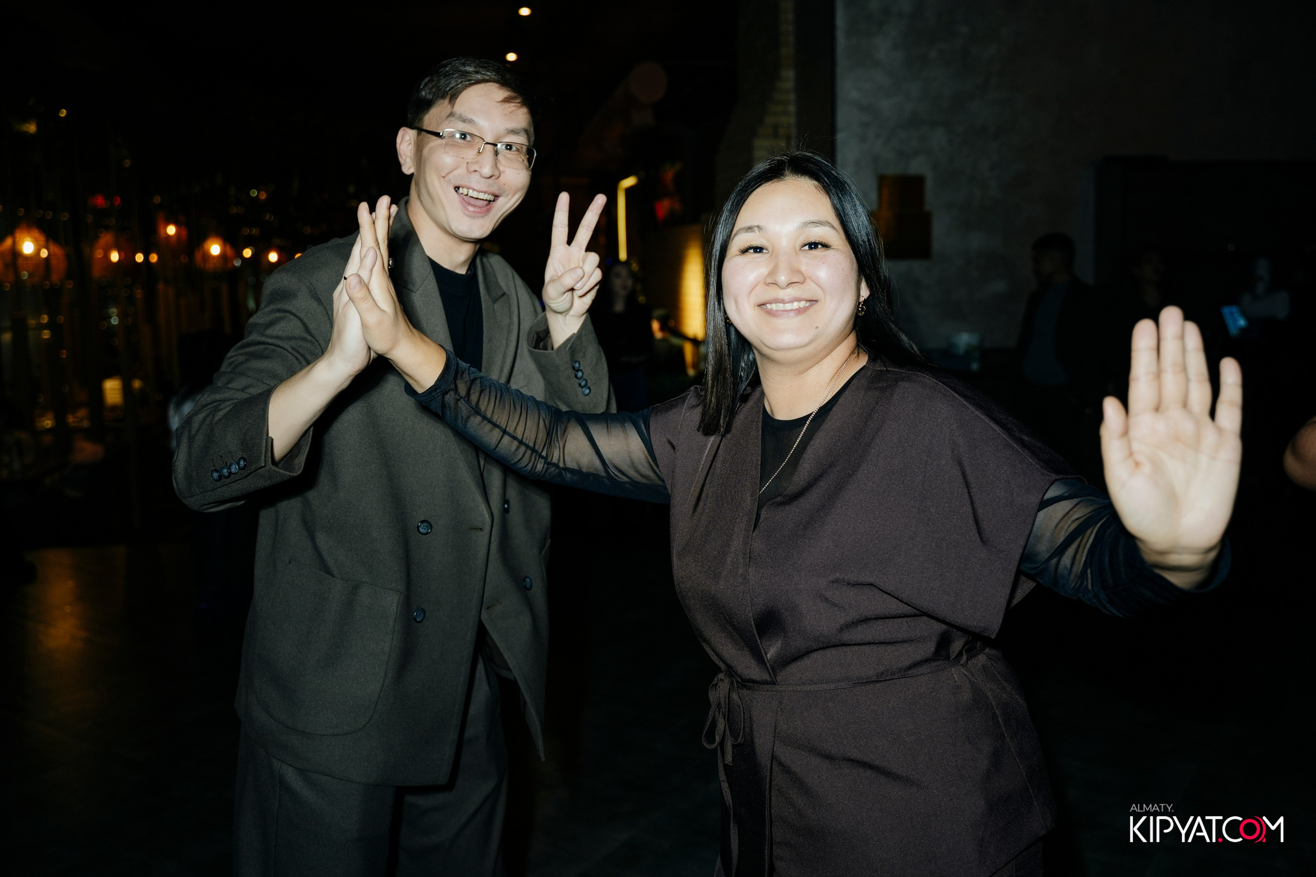 КАФЕ ЖАСМИН НА ЯССАУИ. КИПЯТКОМ АЛМАТЫ! Фотосъемка мероприятий в Алматы