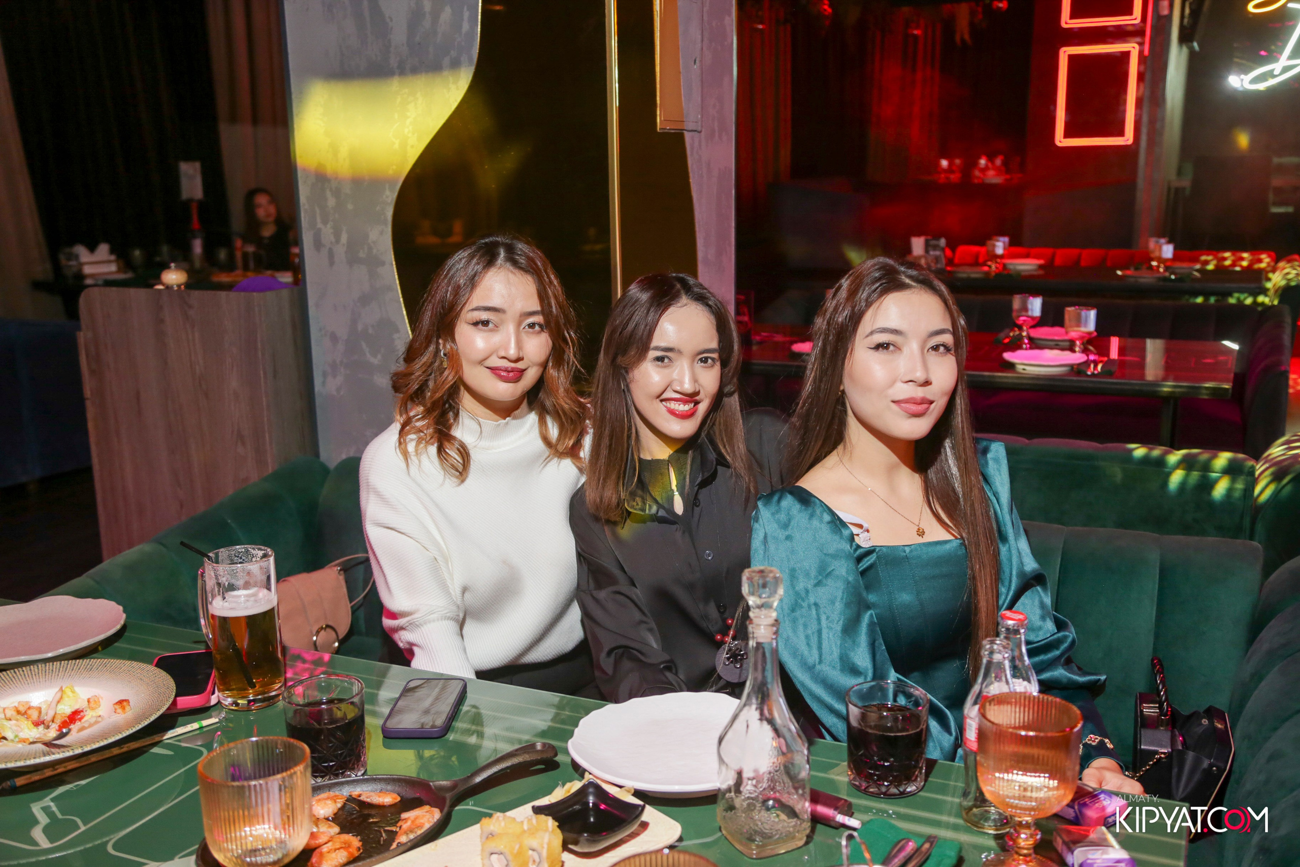 ДОРОГАЯ, Я НЕ ПИЛ. КИПЯТКОМ АЛМАТЫ! Фотосъемка мероприятий в Алматы