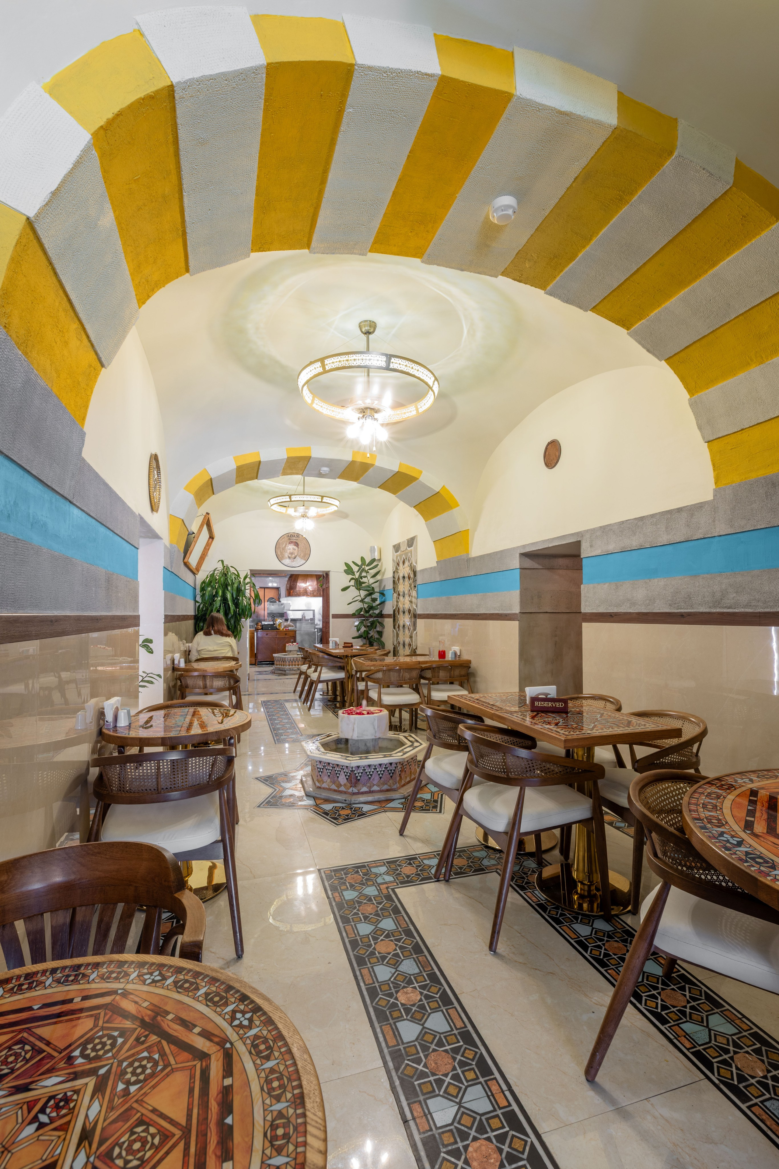 Фотосъёмка интерьера — Ресторана Ливанской Кухни «ADAM». Рекламный, предметный, репортажный, семейный фотограф и художник в Москве