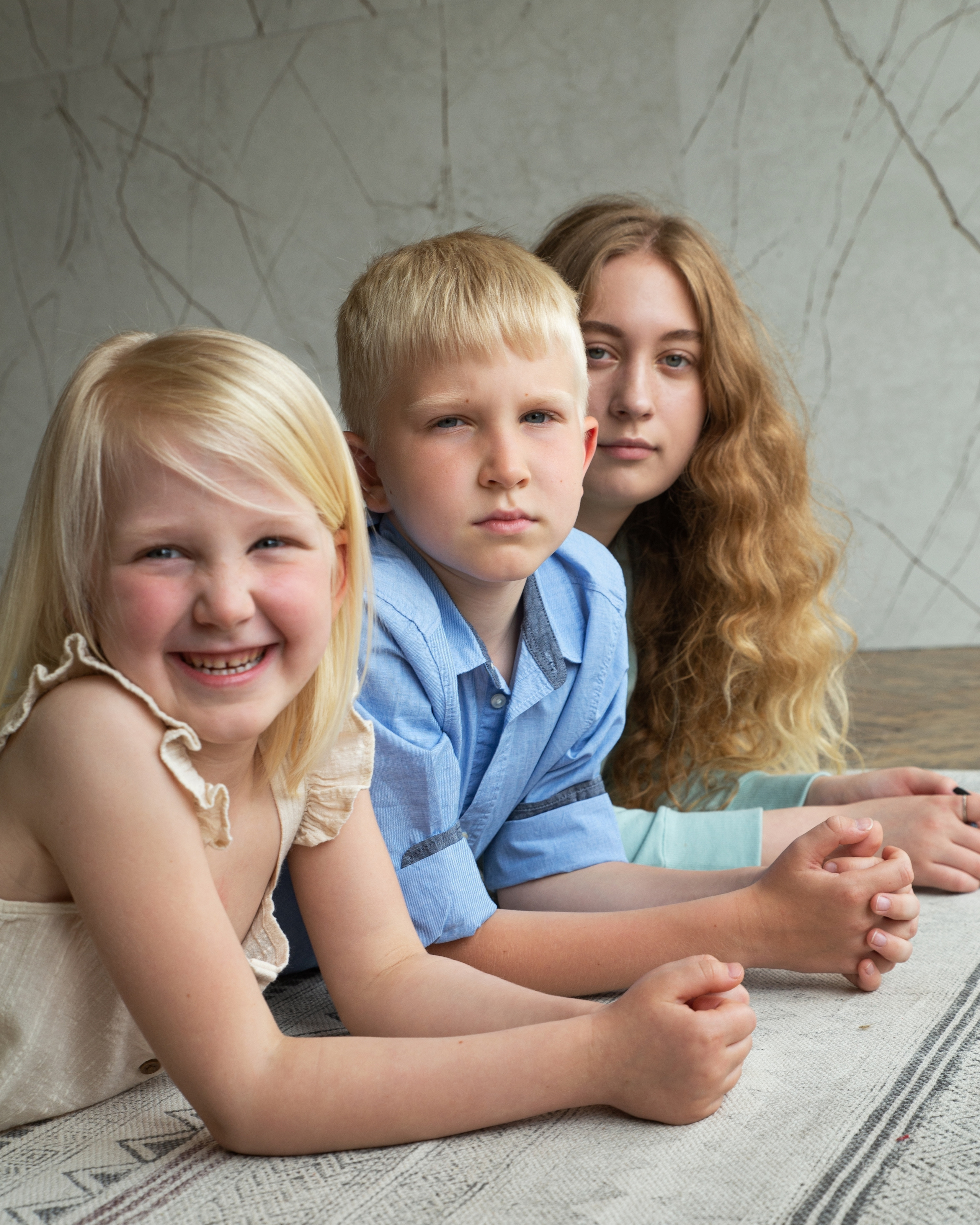 Две сестры и брат. Анна Самохина. Фотограф. Москва