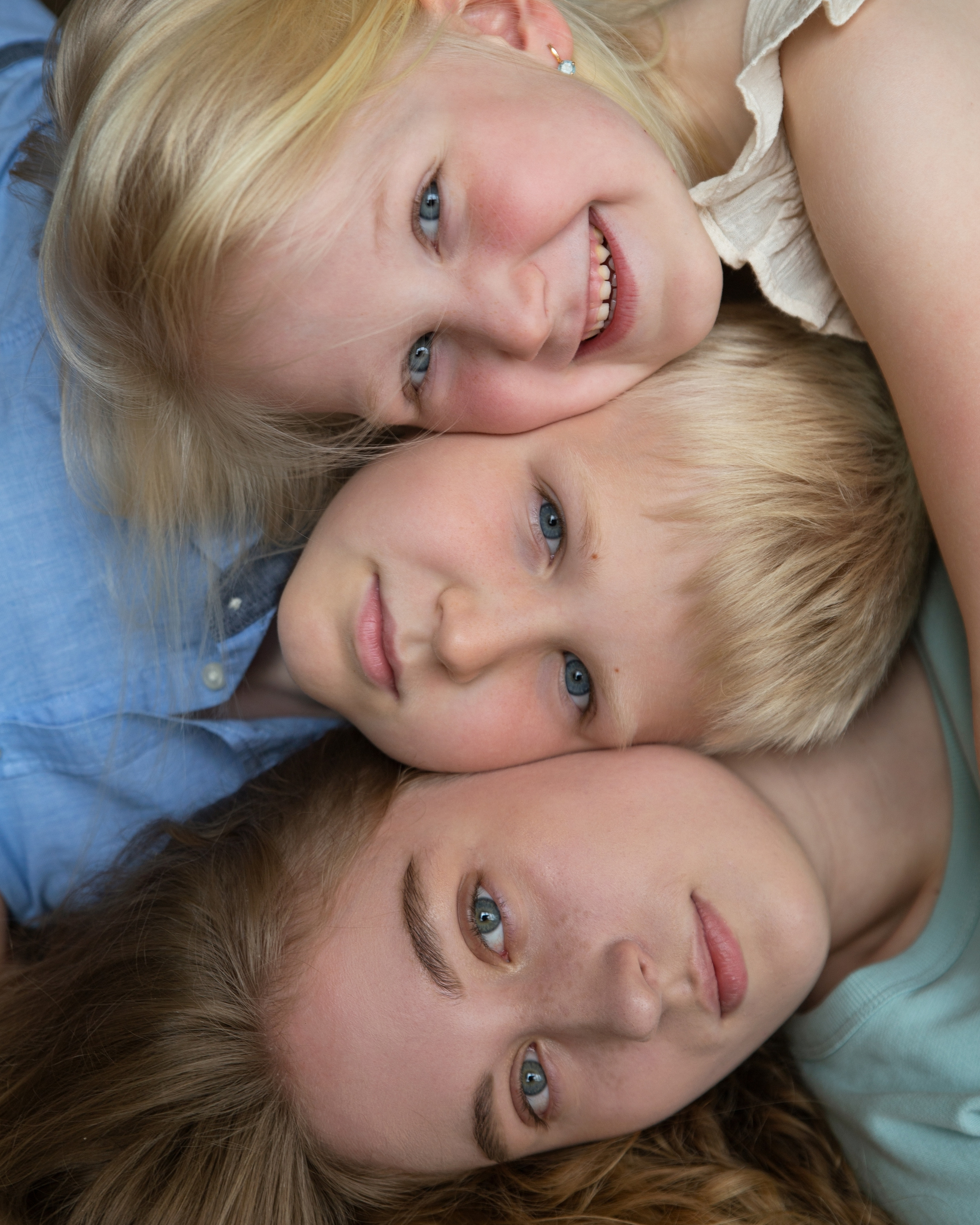 Две сестры и брат. Анна Самохина. Фотограф. Москва