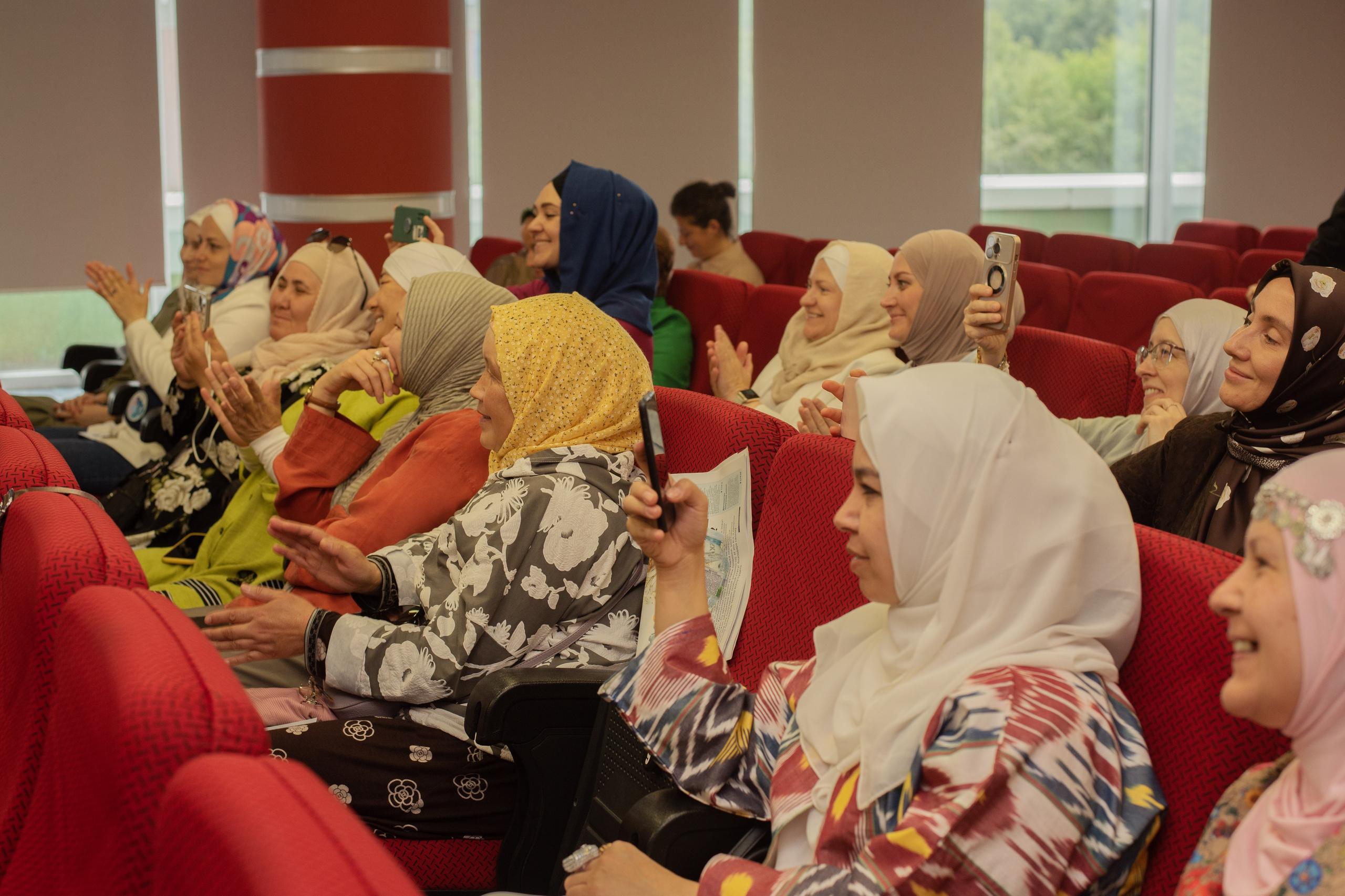 XIV Всероссийский съезд женских мусульманских организаций. Лина Курочка — ваш фотограф