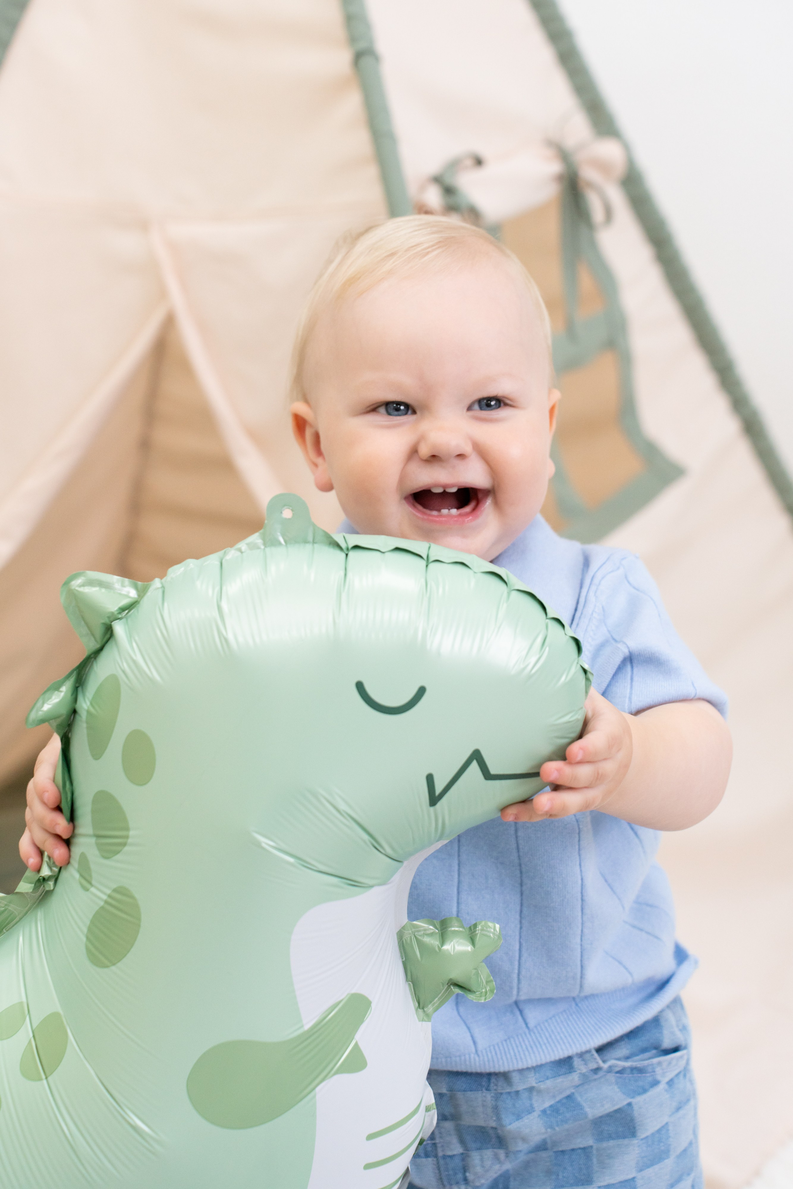 Фотосессия в студии на годик, 2,3 и т.д. Nikolay Serfoord