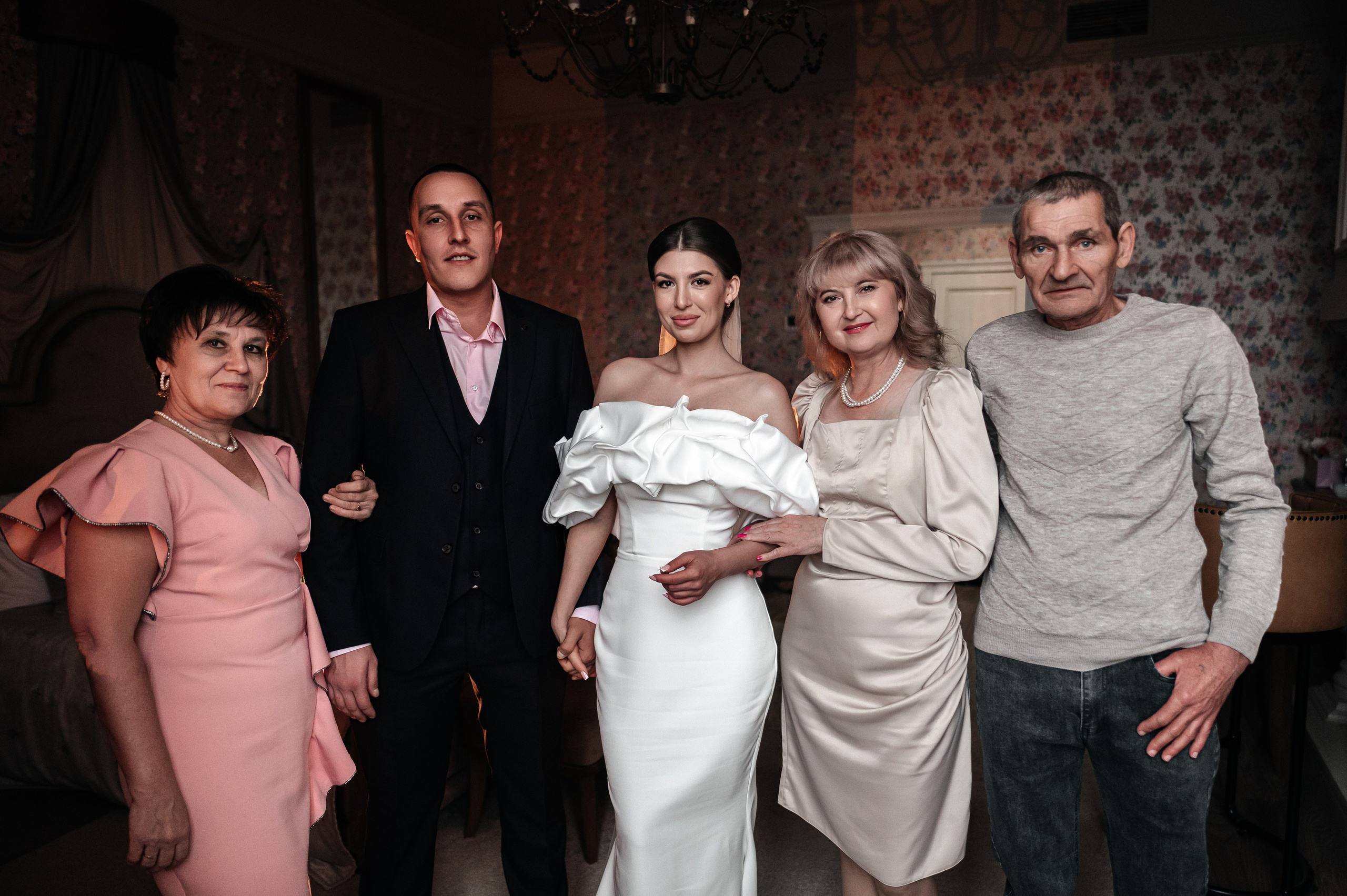 Дмитрий и Алина. Сборы. Фотограф Екатерина Бочарникова