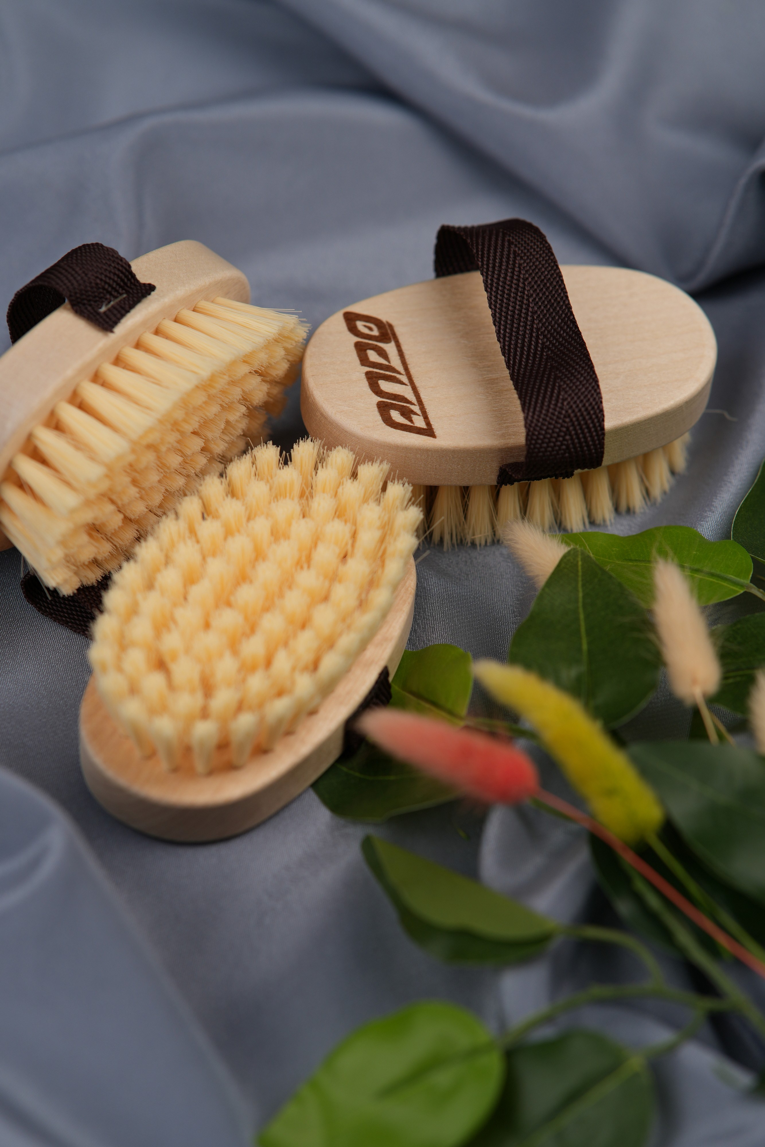 Массажные щетки. Фотограф в Воронеже Ольга Космодемьянская