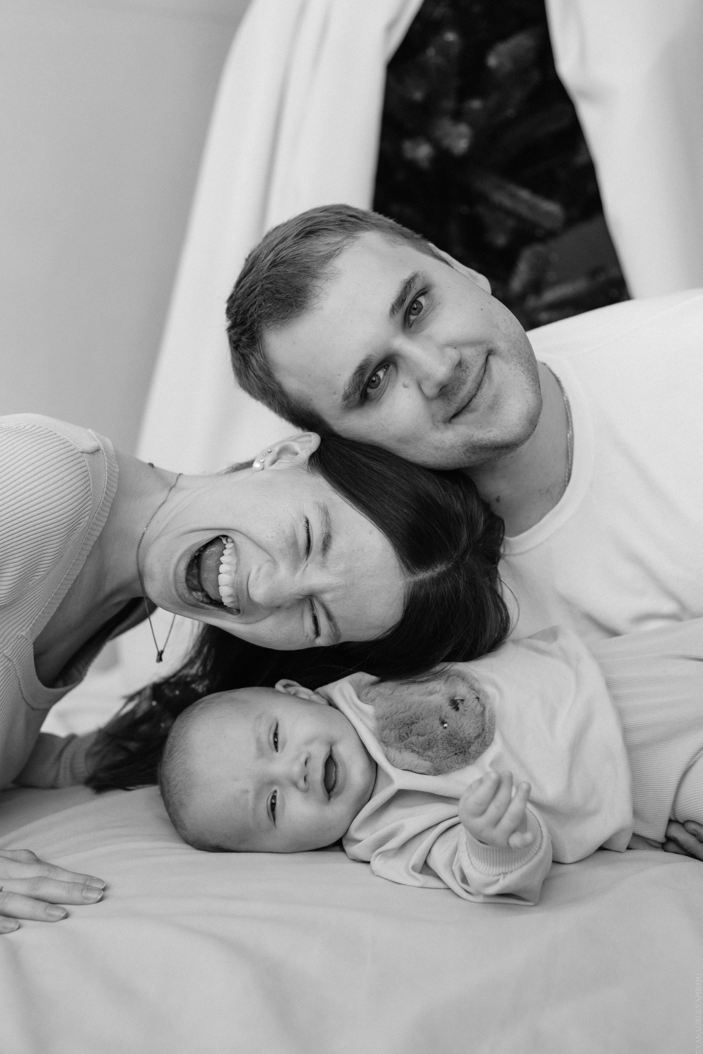 смешная семейная фотография