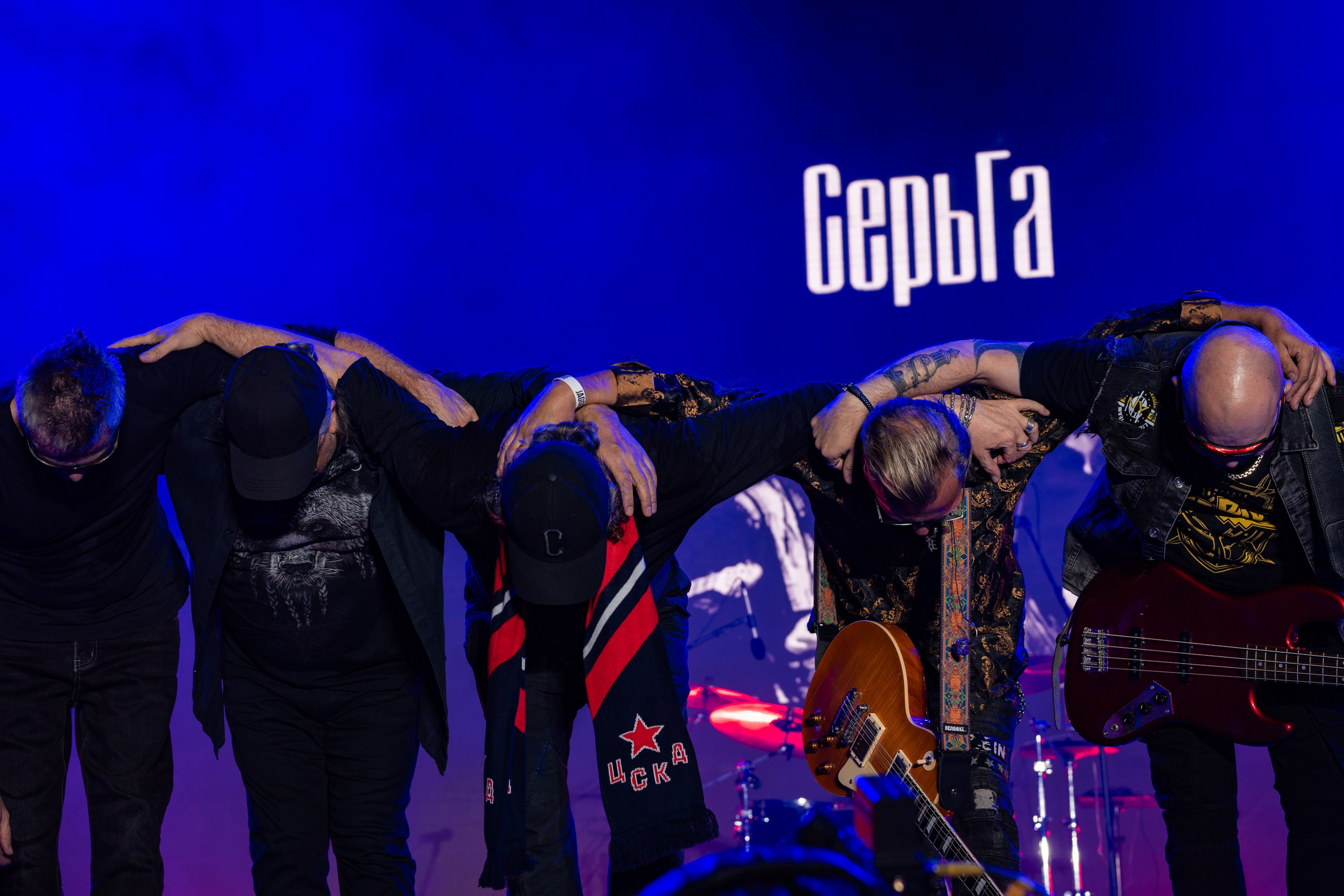 Группа Серьга и Сергей Галанин на ЦСКА ФЕСТ 2024. Сайт Алматинского НЮ АРТ, будуар и фэшн фотографа Дениса Карпенко