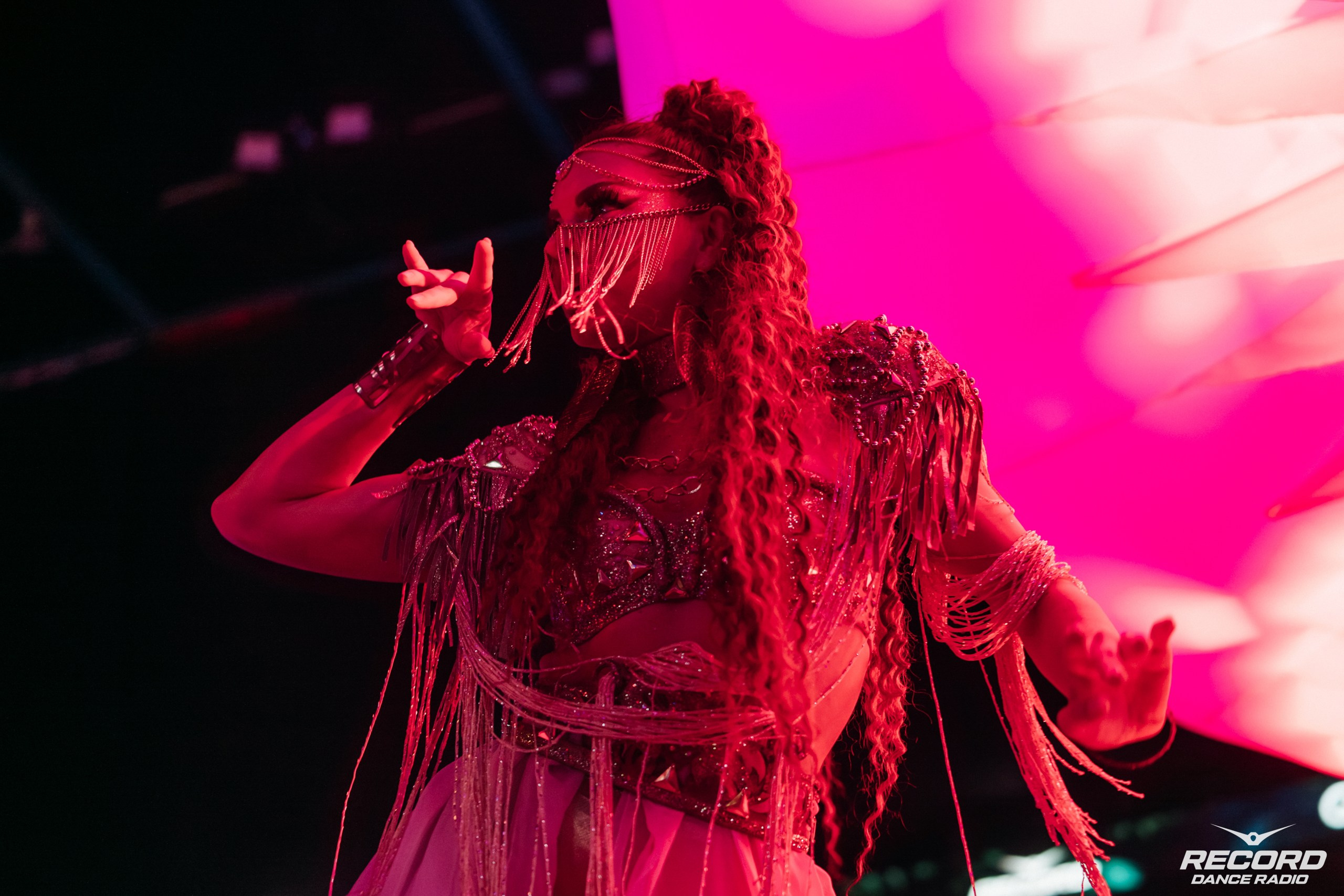 БЕЛАЯ. Репортажный фотограф Санкт-Петербург