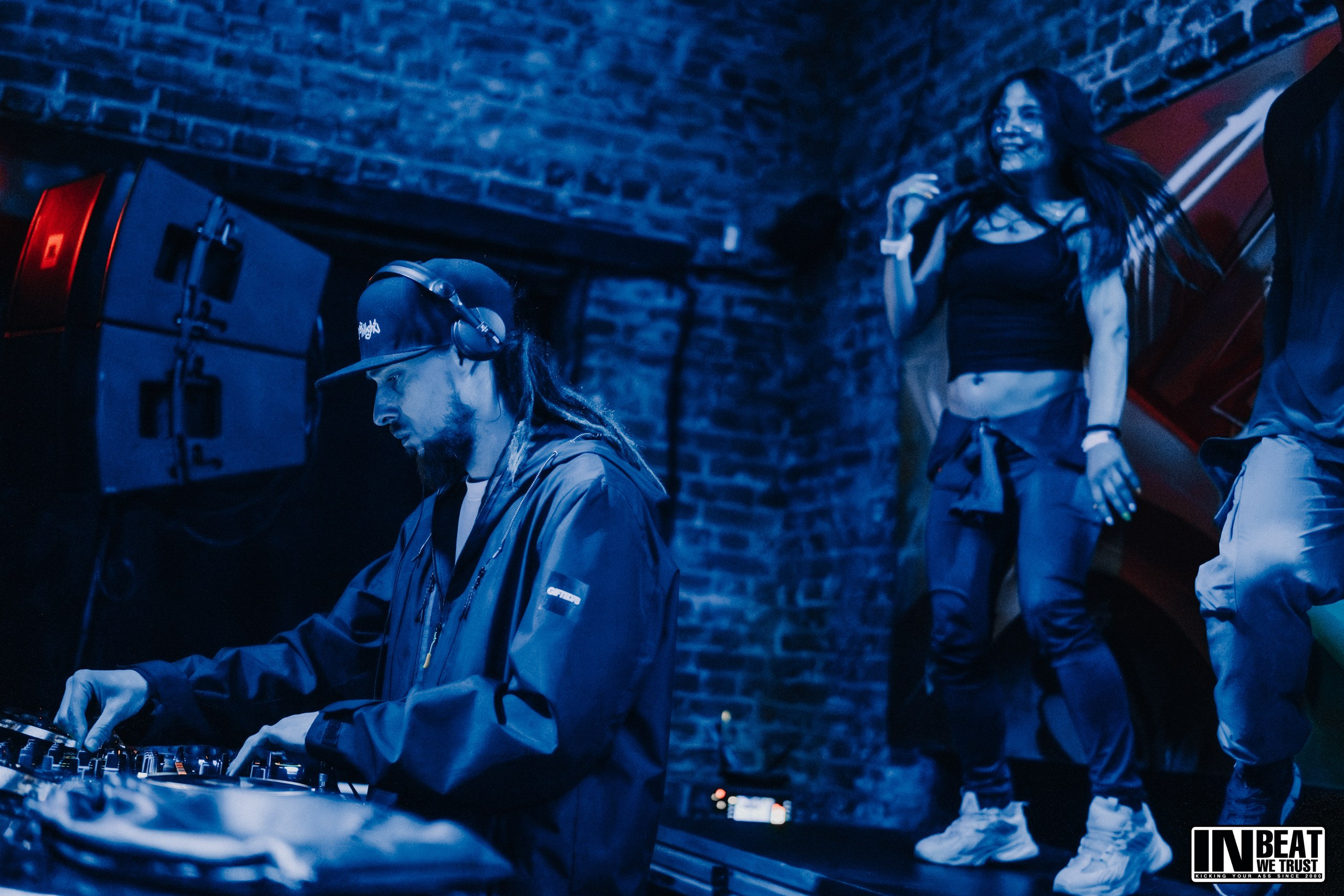 In Beat We Trust 26 (Roof Place). Репортажный фотограф Санкт-Петербург