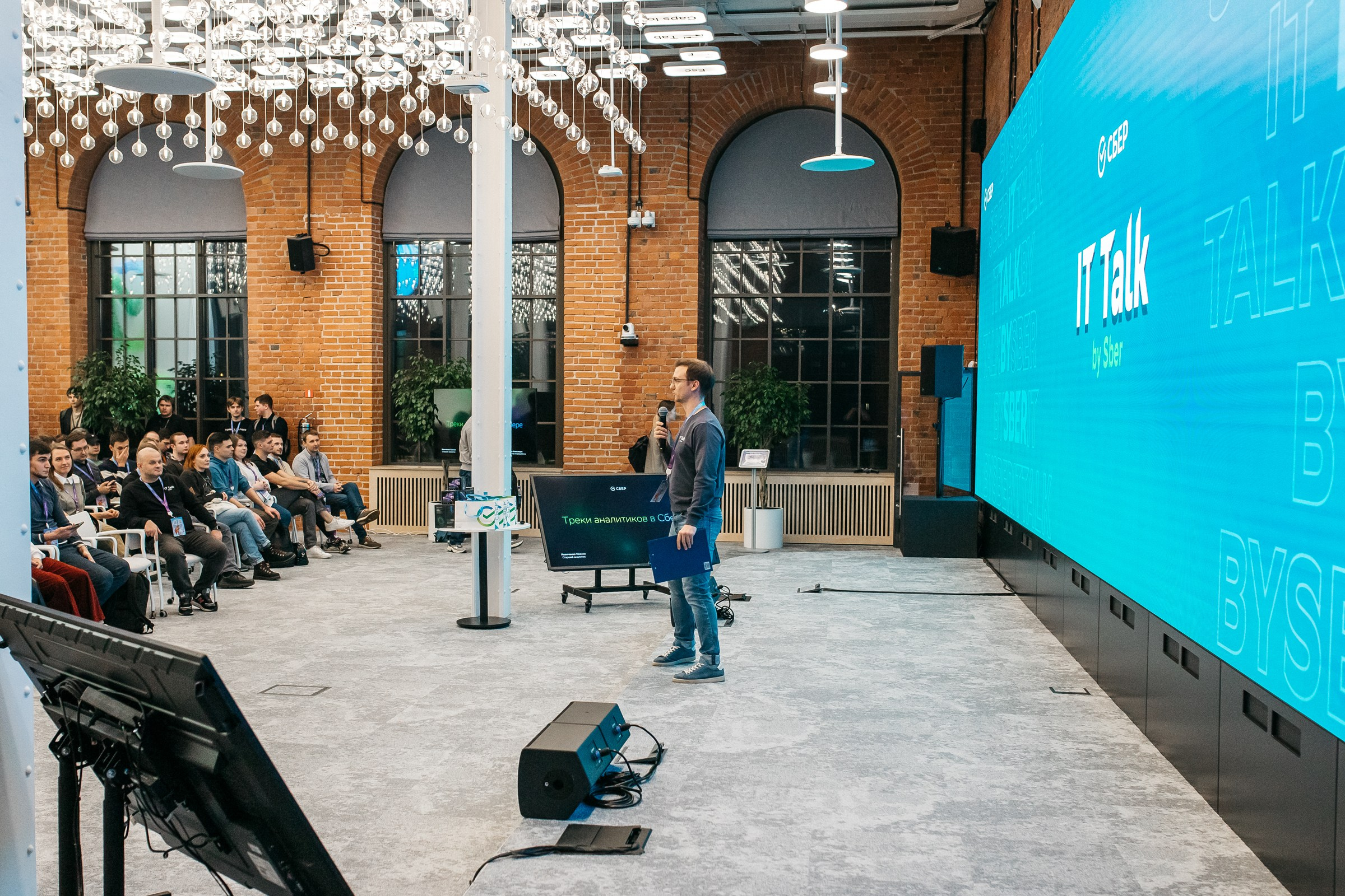 Репортажный фотограф на мероприятие Питер