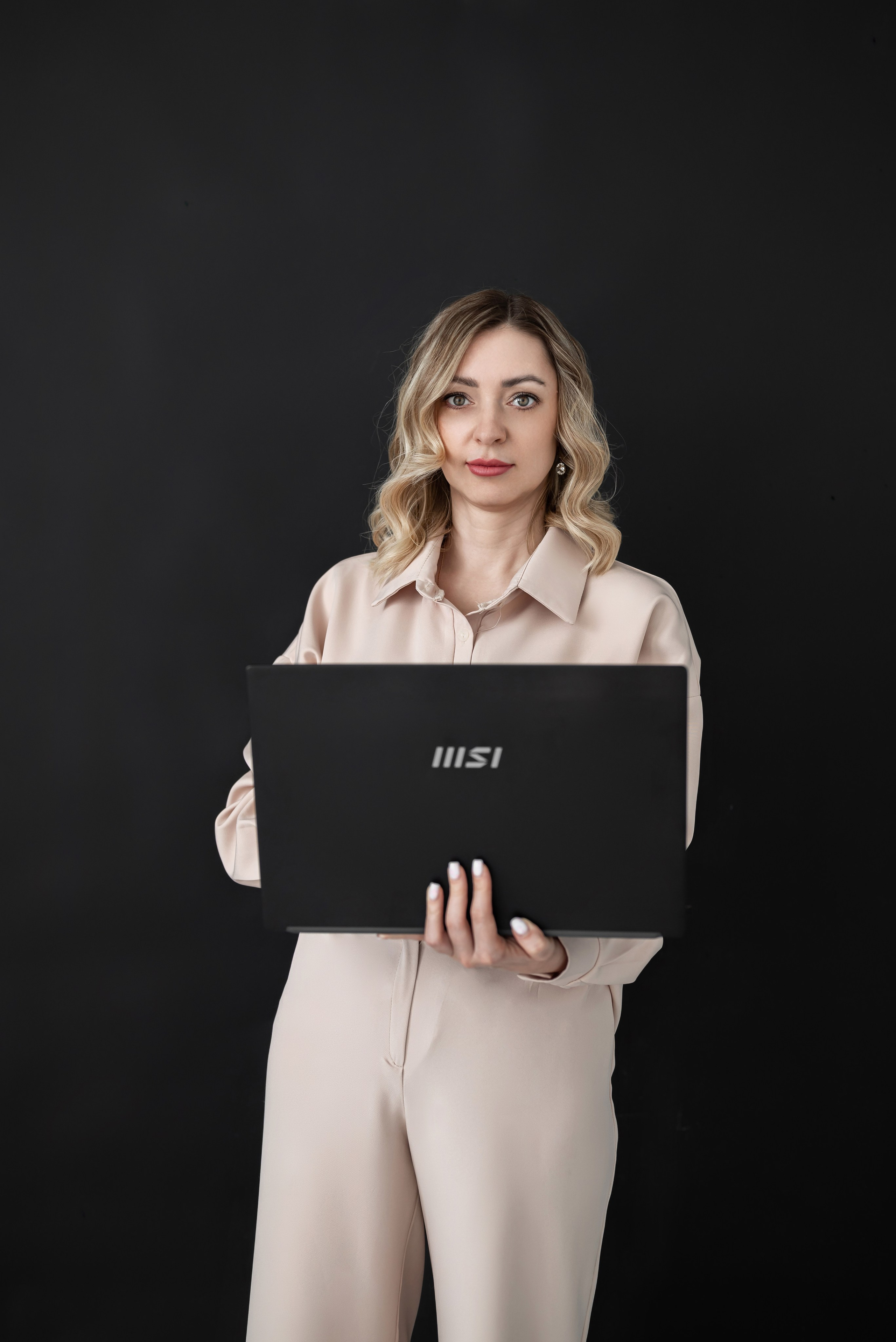 Елена. Мастер по наращиванию ресниц. Фотограф в городе Салават