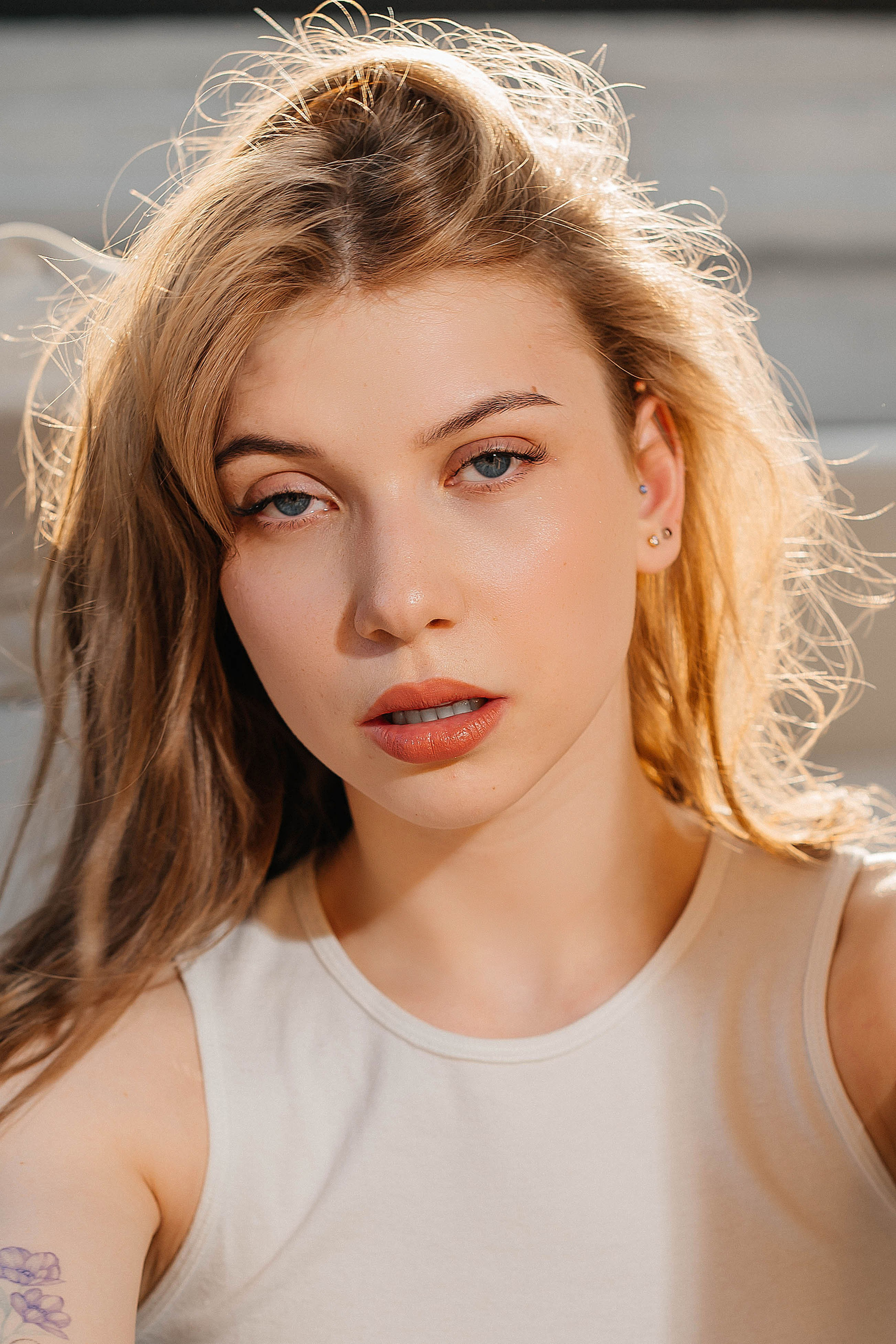 Съемки в интерьере студий. Виктория Алпеева — фотограф по любви