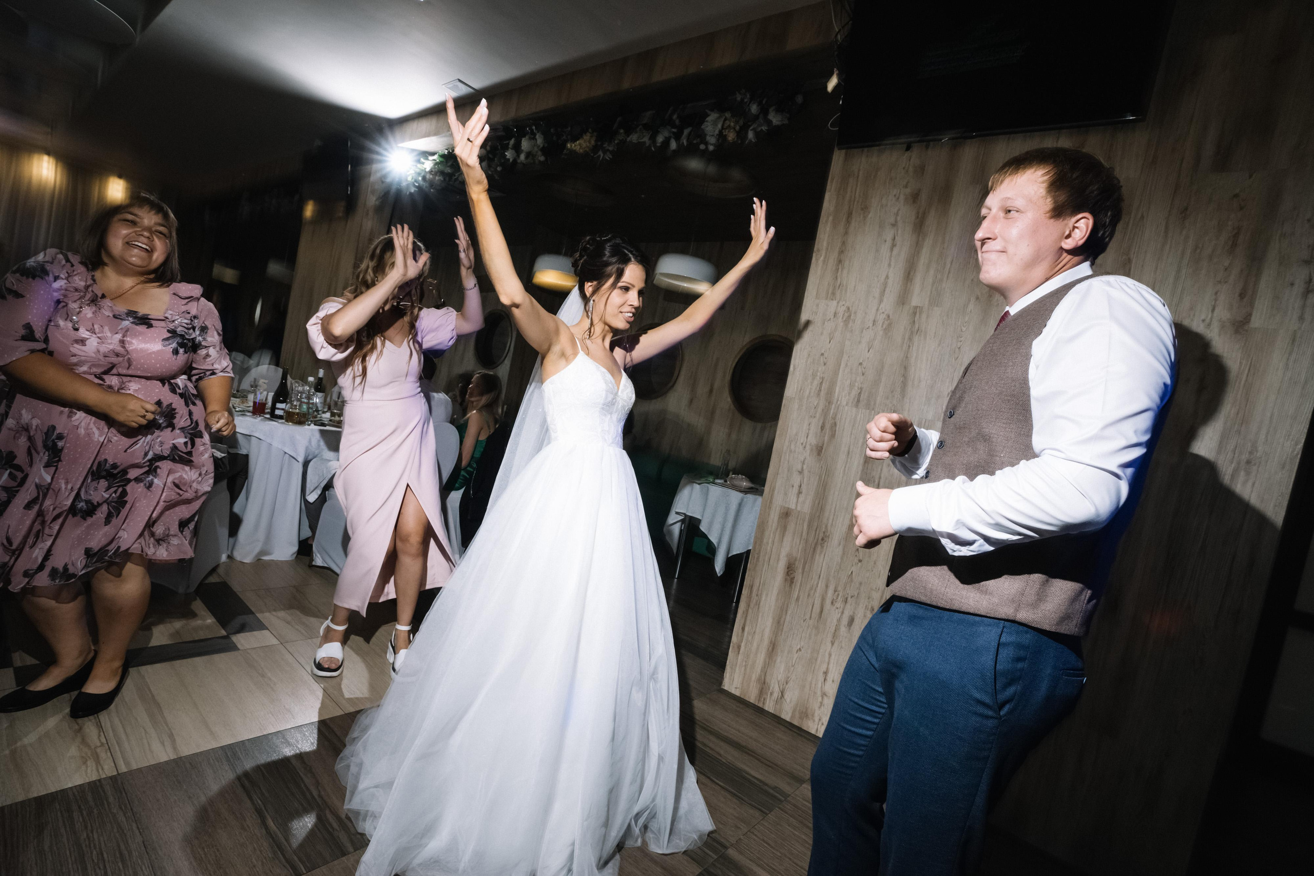 Александр и Анастасия. Фотограф Иркутск, Ангарск, Усолье-Сибирское. Выпускные альбомы