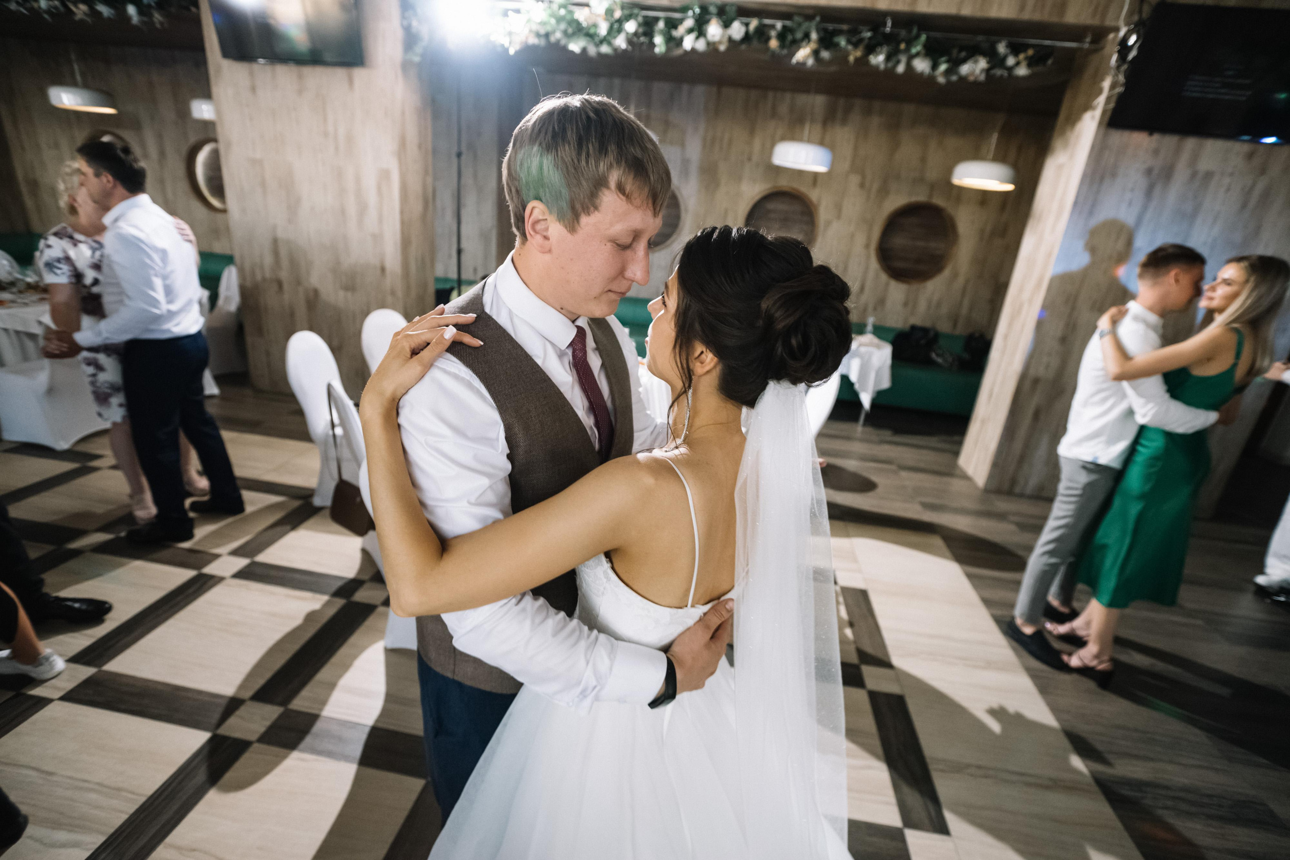 Александр и Анастасия. Фотограф Иркутск, Ангарск, Усолье-Сибирское. Выпускные альбомы