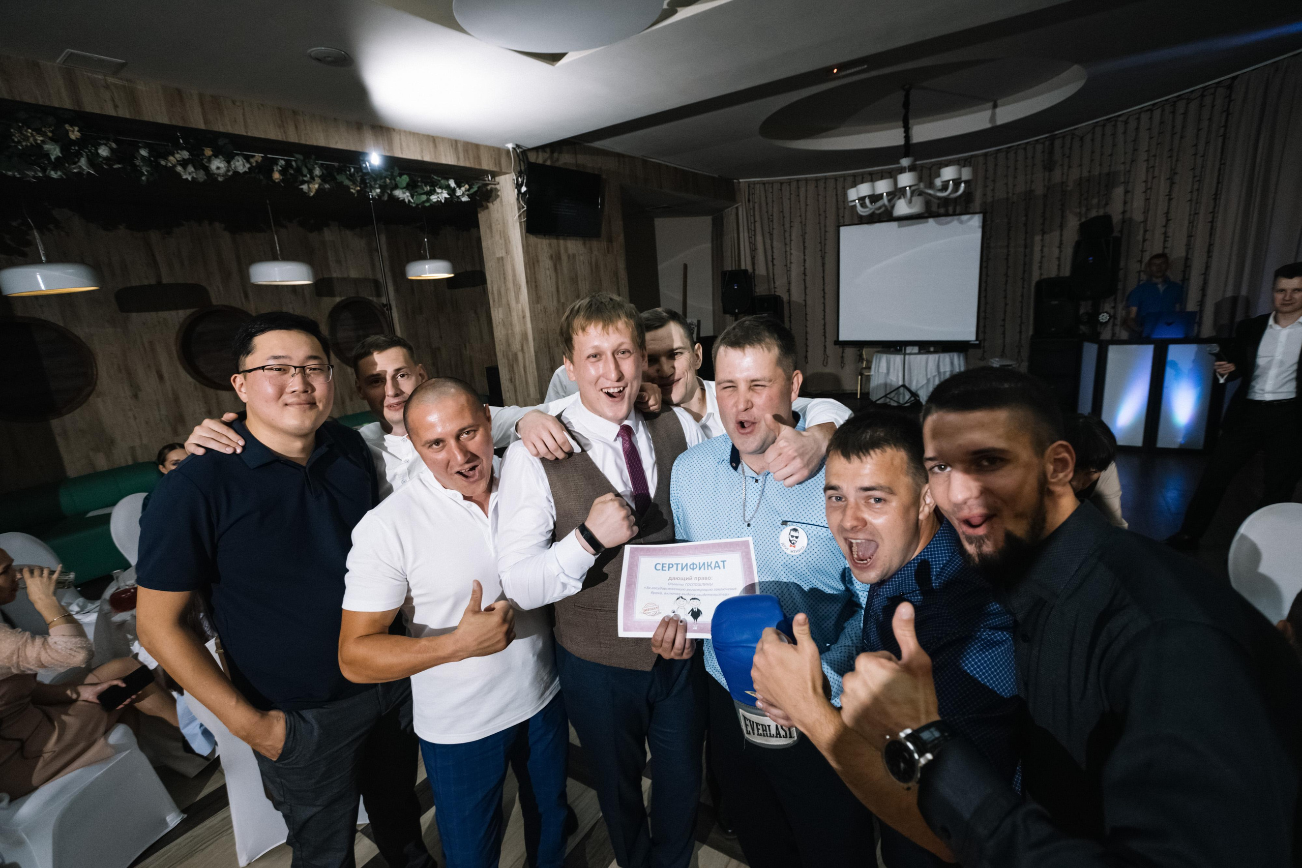 Александр и Анастасия. Фотограф Иркутск, Ангарск, Усолье-Сибирское. Выпускные альбомы