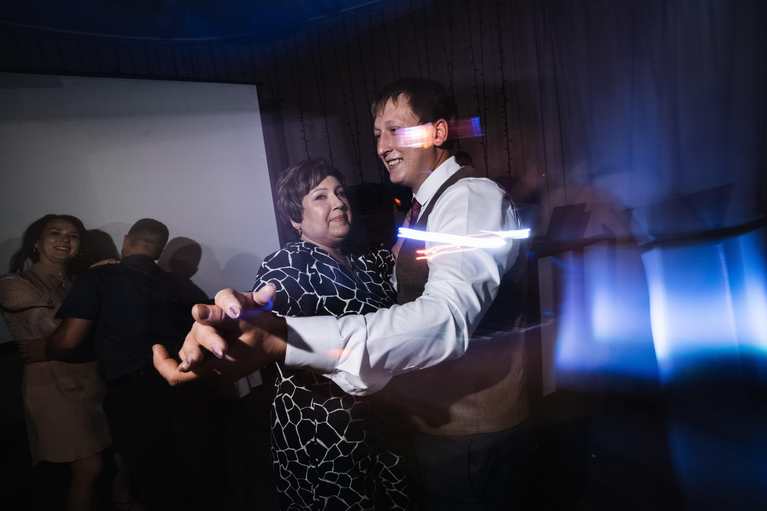 Александр и Анастасия. Фотограф Иркутск, Ангарск, Усолье-Сибирское. Выпускные альбомы