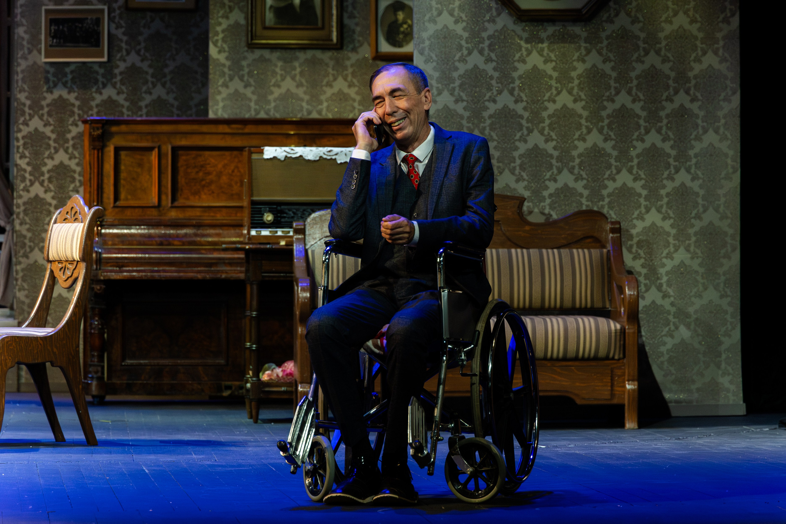 Театр Юного Зрителя «Отчаянные Тетки». Фотограф Марк Файзулин