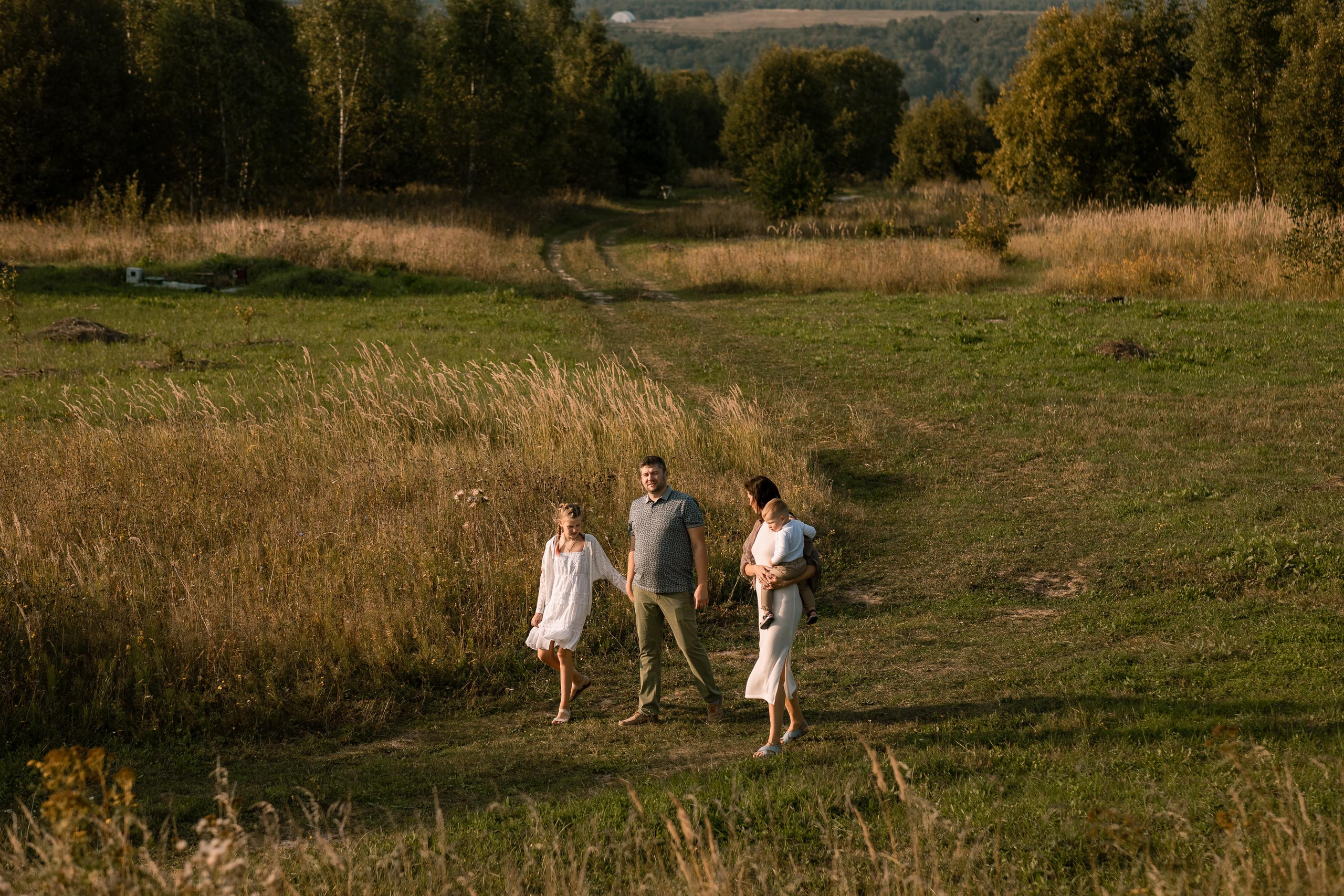 Фотосессия для семьи Алены и Виталия. Женский семейный фотограф Тула Москва Захарова Анна