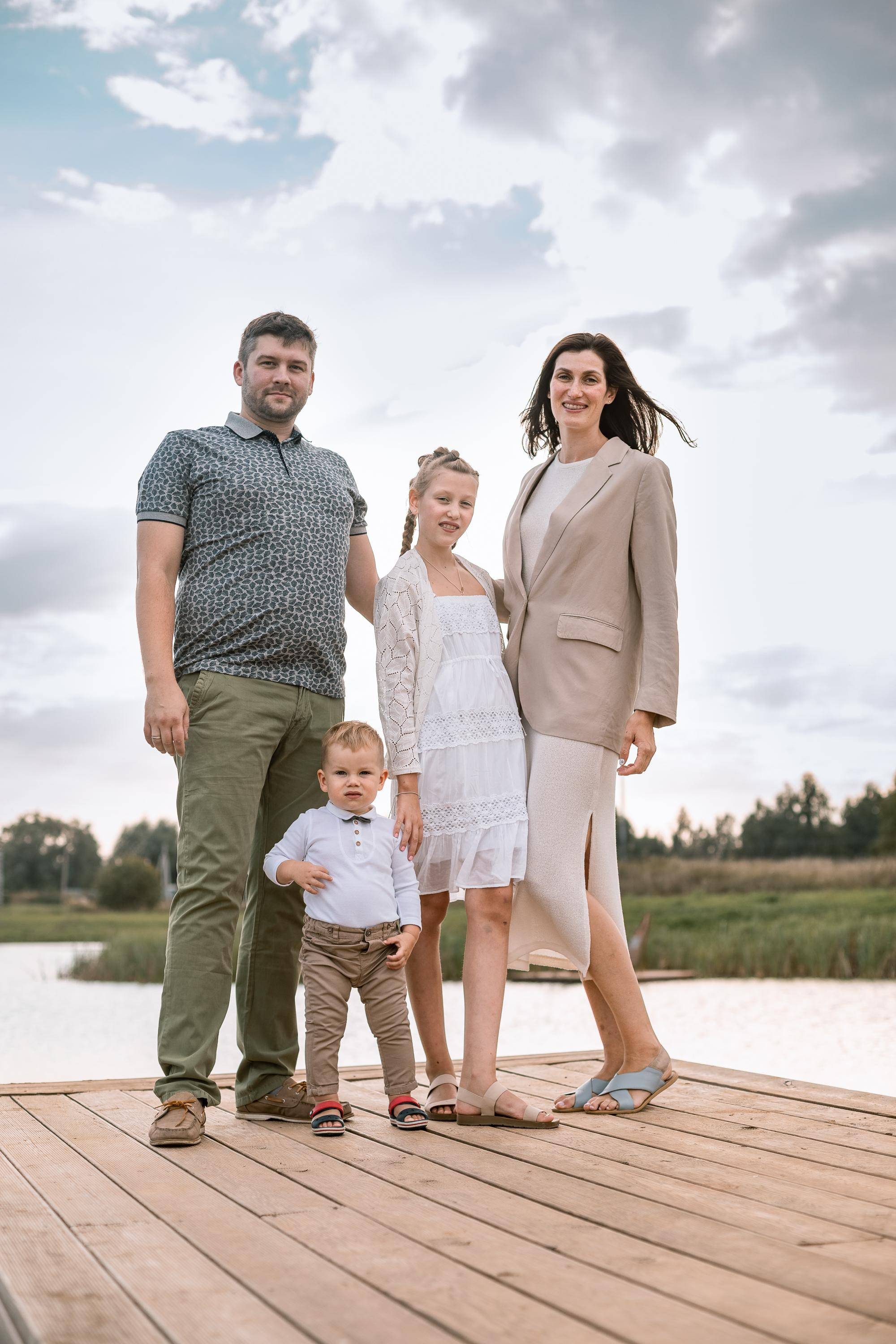 Фотосессия для семьи Алены и Виталия. Женский семейный фотограф Тула Москва Захарова Анна