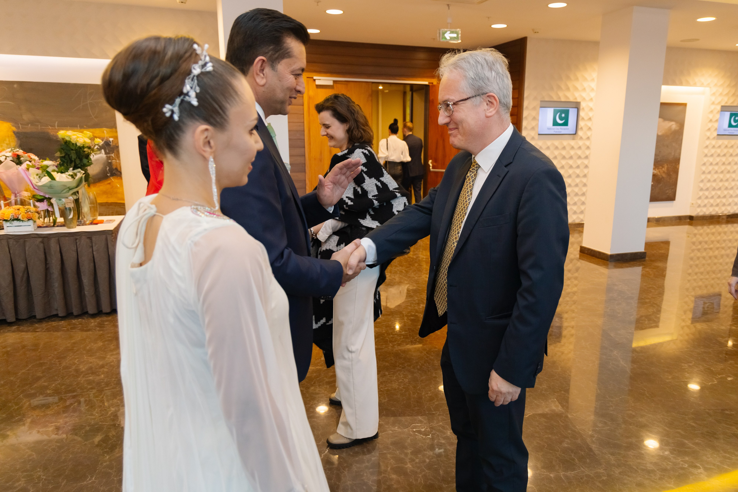 Фотосъемка делегации Пакистана в Беларуси в отеле Марриотт. Свадебный фотограф в Минске/Беларуси Сергей Спиридонов