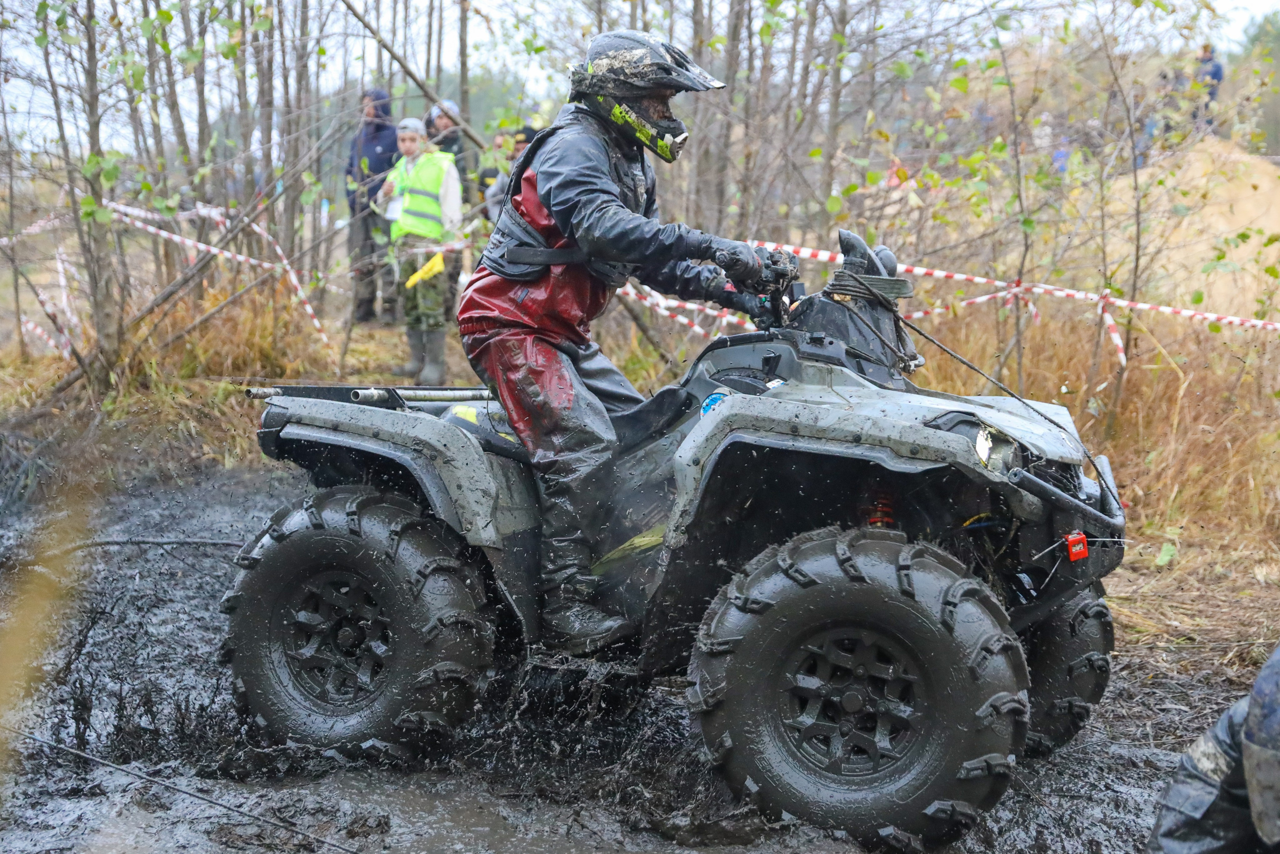 Гонки на квадроциклах Грязевое кольцо. Спортивный фотограф в Самаре