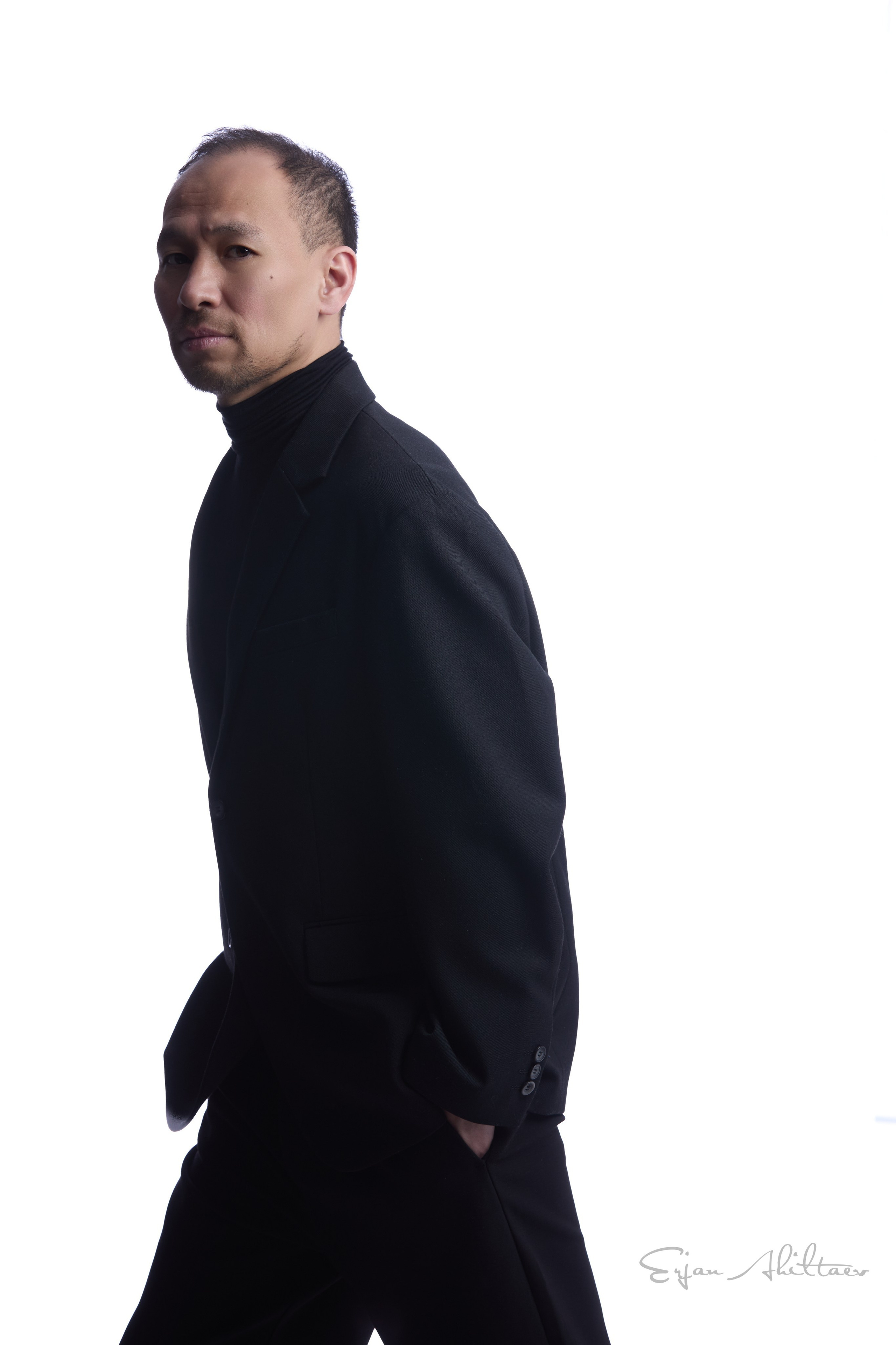 РУСЛАН БЕРДИМАТОВ. Erjan Ahiltaev — Photographer in Almaty