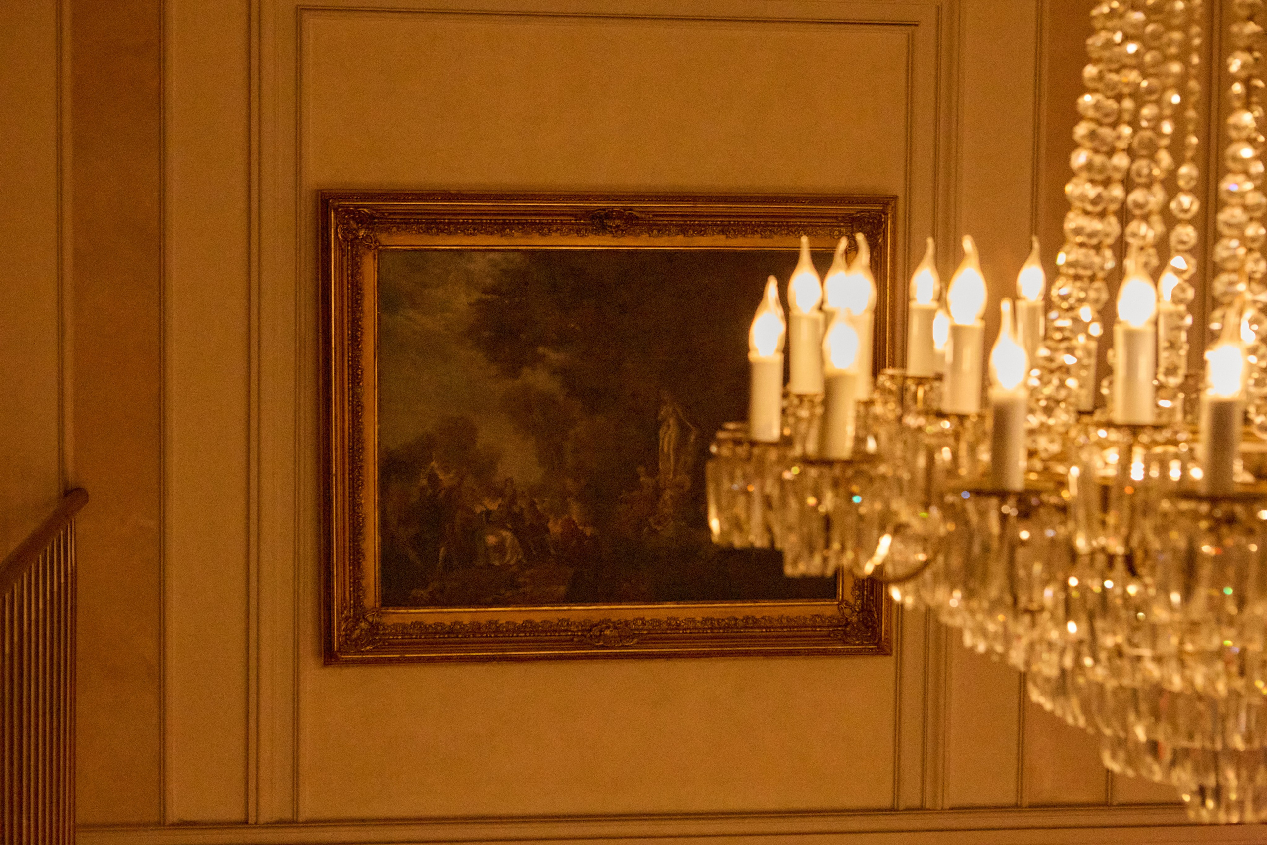 Evening on Nevsky Prospect Street at the Palkin Restaurant. Фотограф в Санкт-Петербурге Владимир Тихомиров