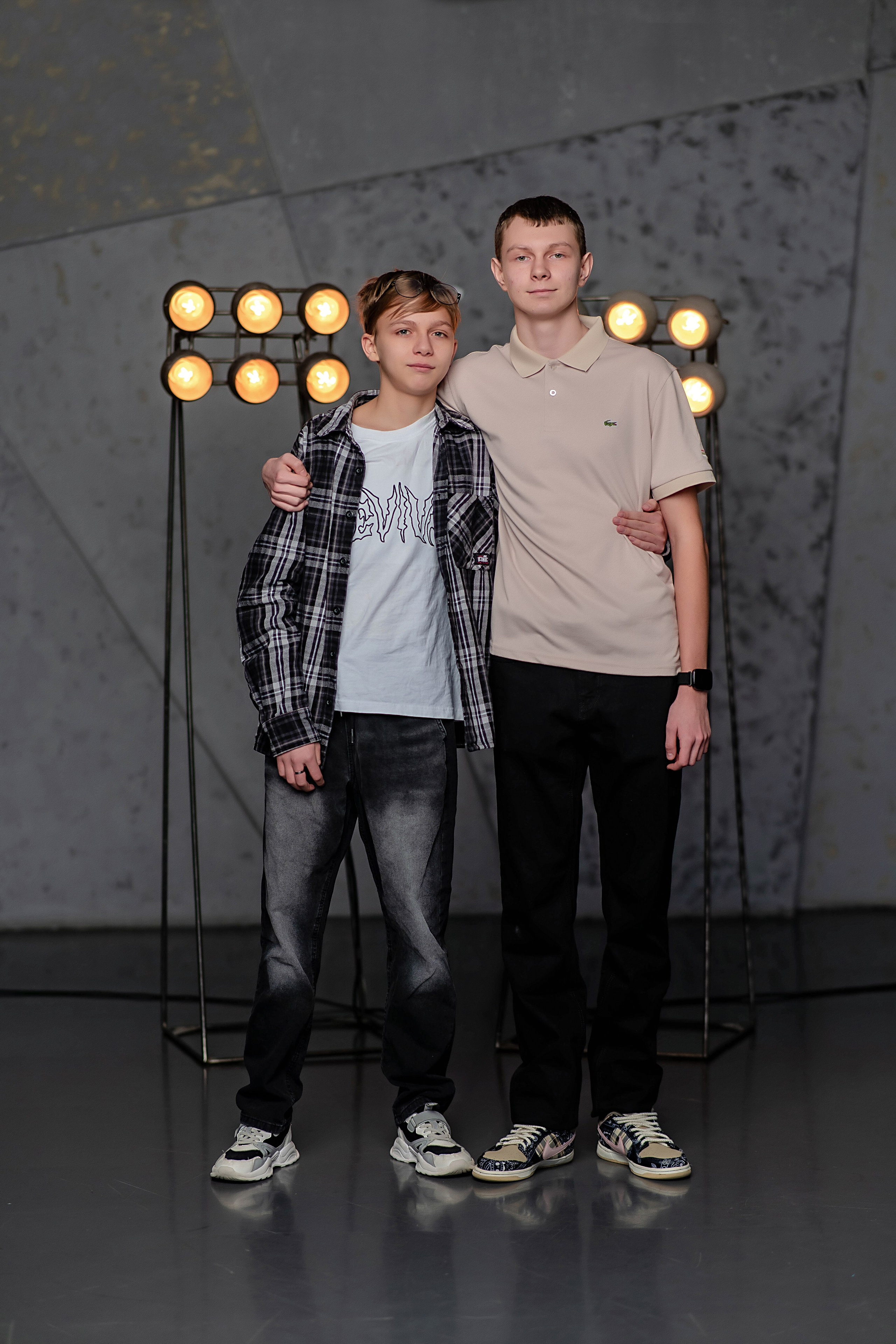 Выпускные (школьные) альбомы (книги) в Ростове-на-Дону. Современные Выпускные Альбомы в Ростове-на-Дону