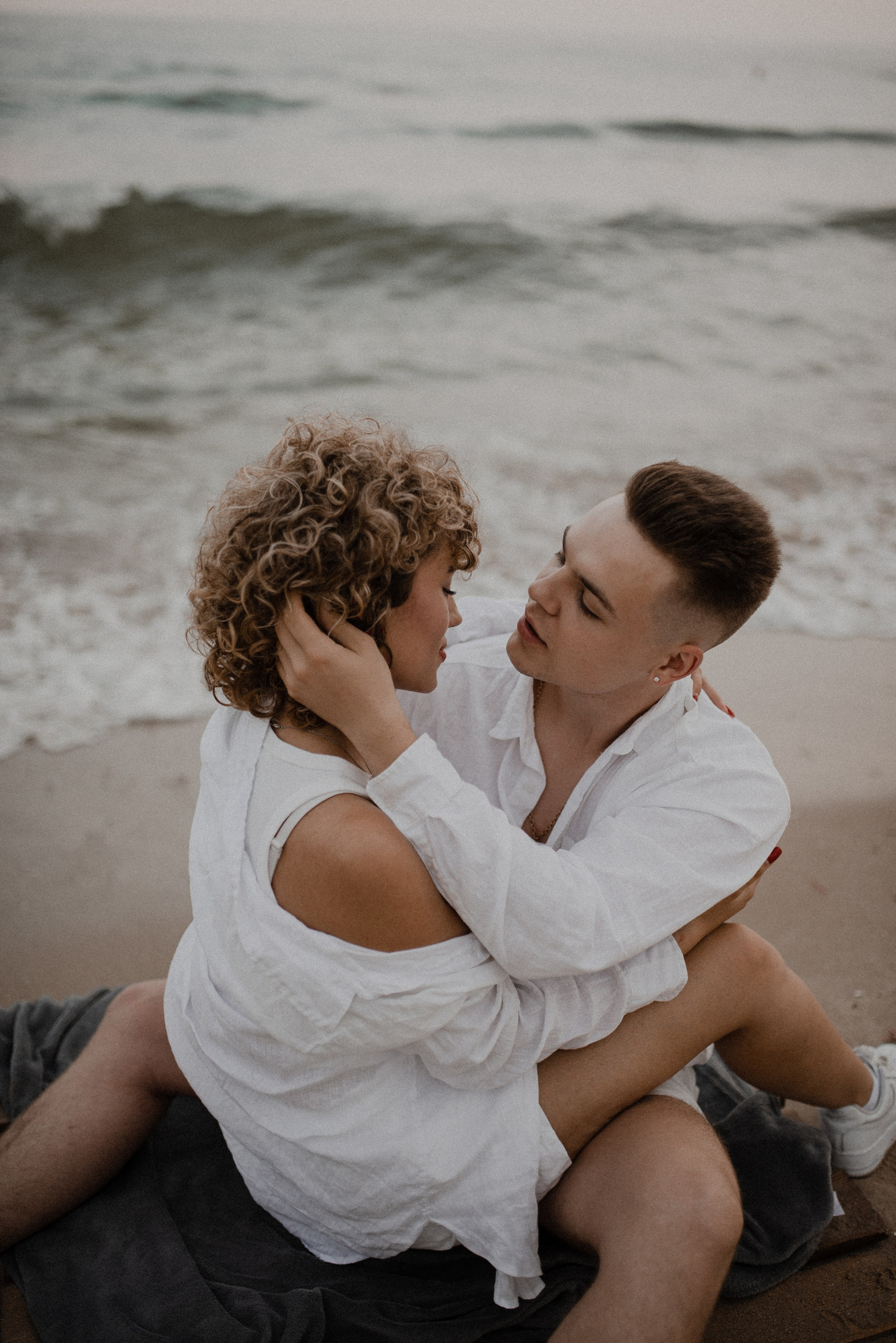 Фотосессия лавстори у моря Калининград. Семейная фотосессия Бутово Москва фотограф Алина Морщагина