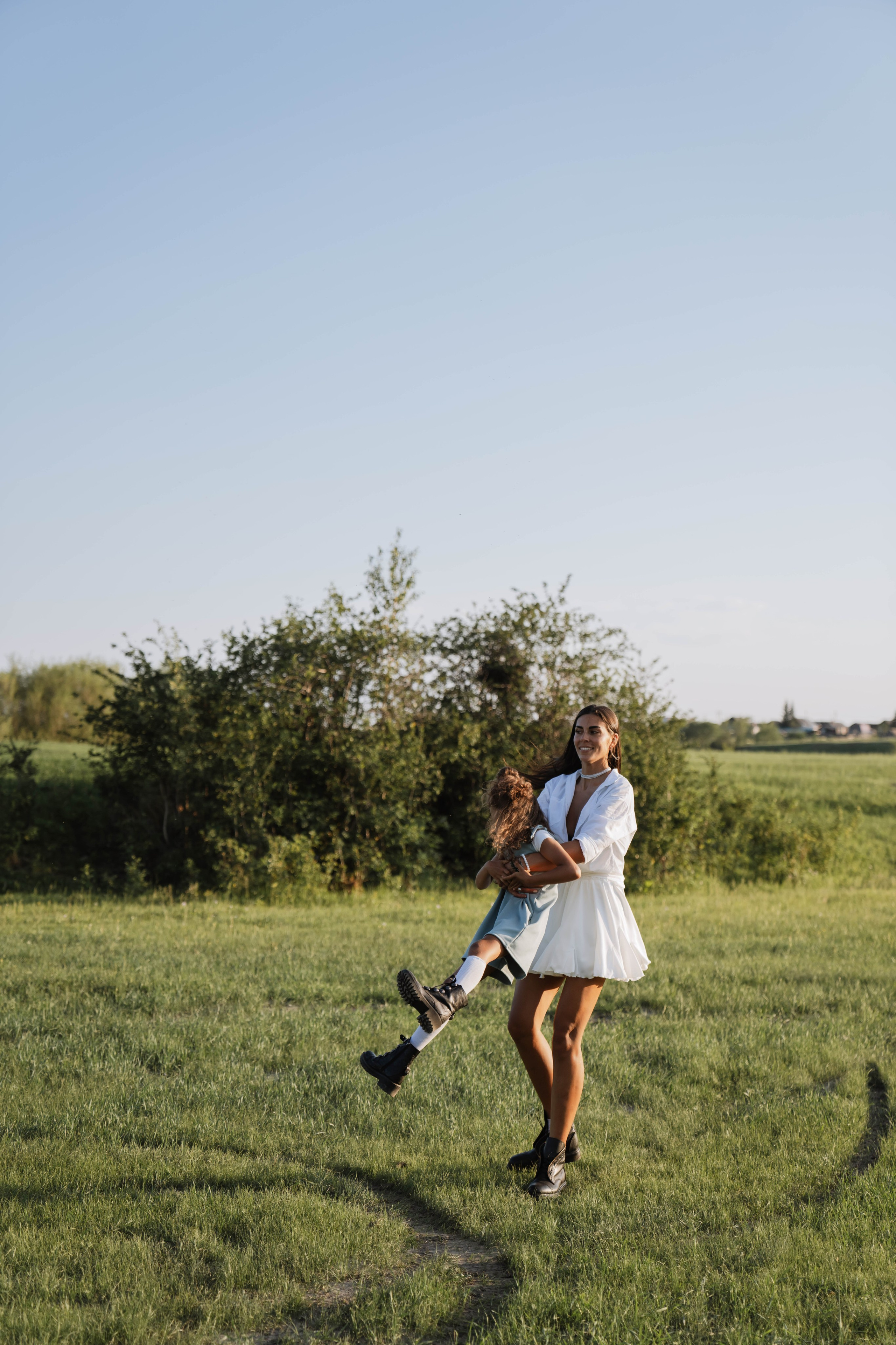 На перегонки с ветром!. Евгения Арефьева — свадебный и портретный фотограф в Чите