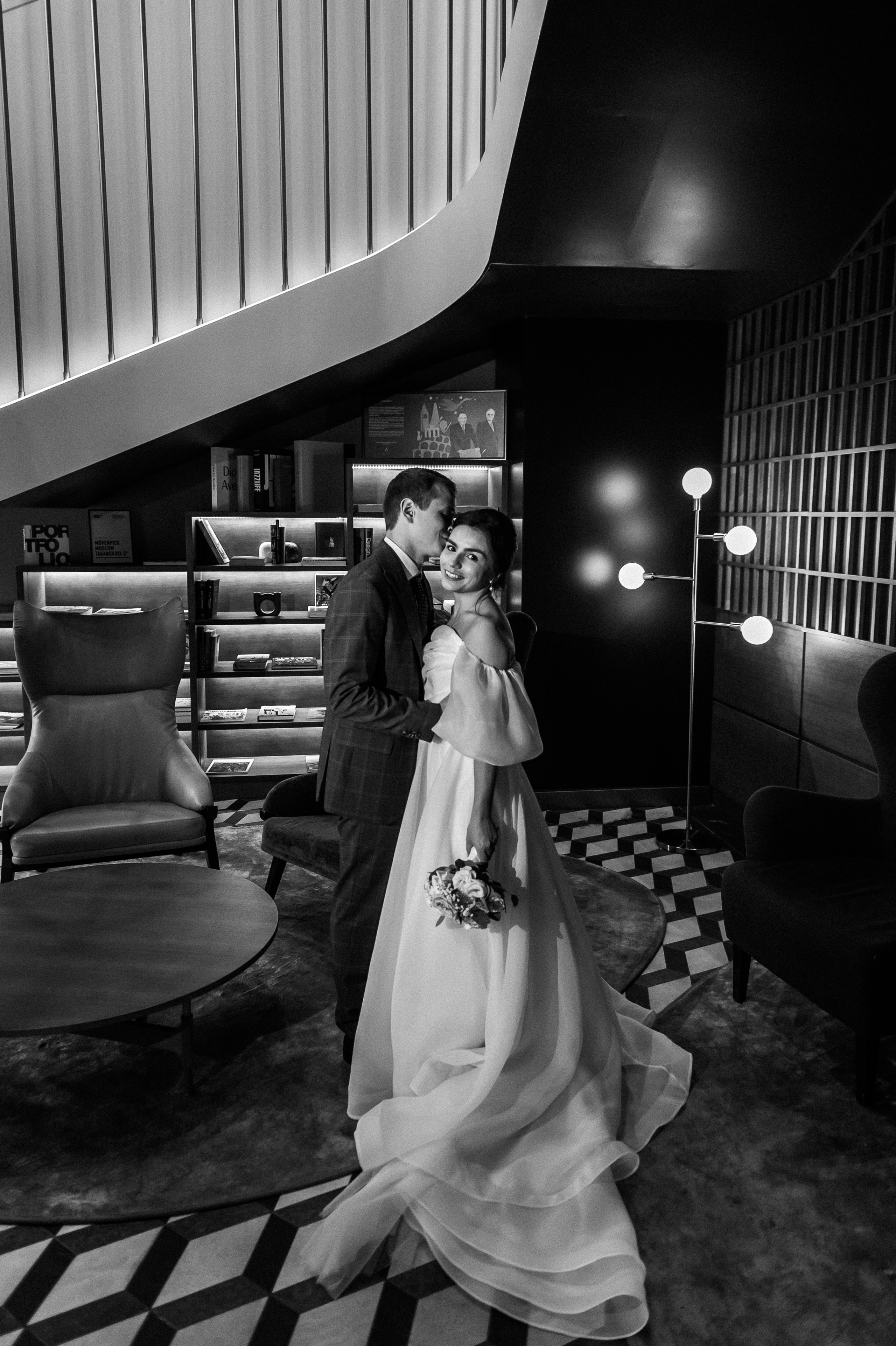 Свадебная фотосессия в Movenpick Moscow