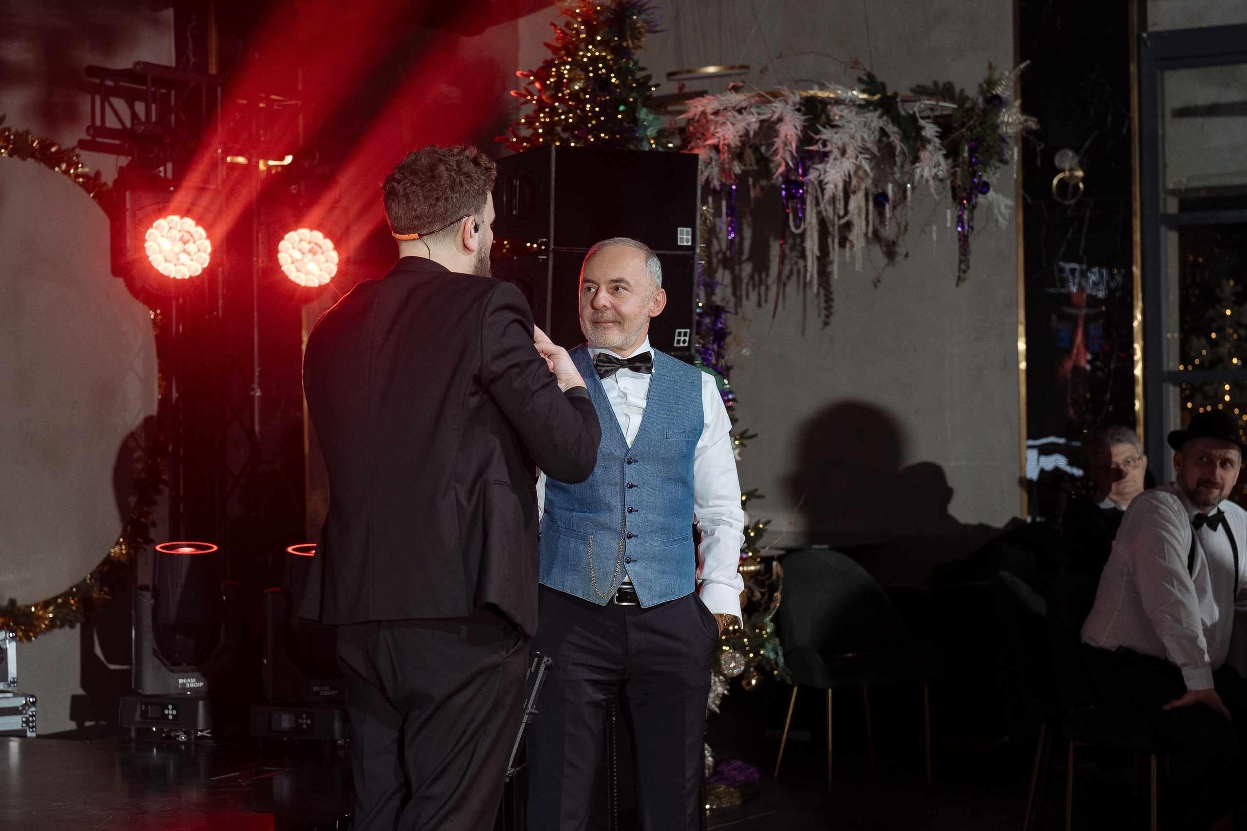 Альбион Тур