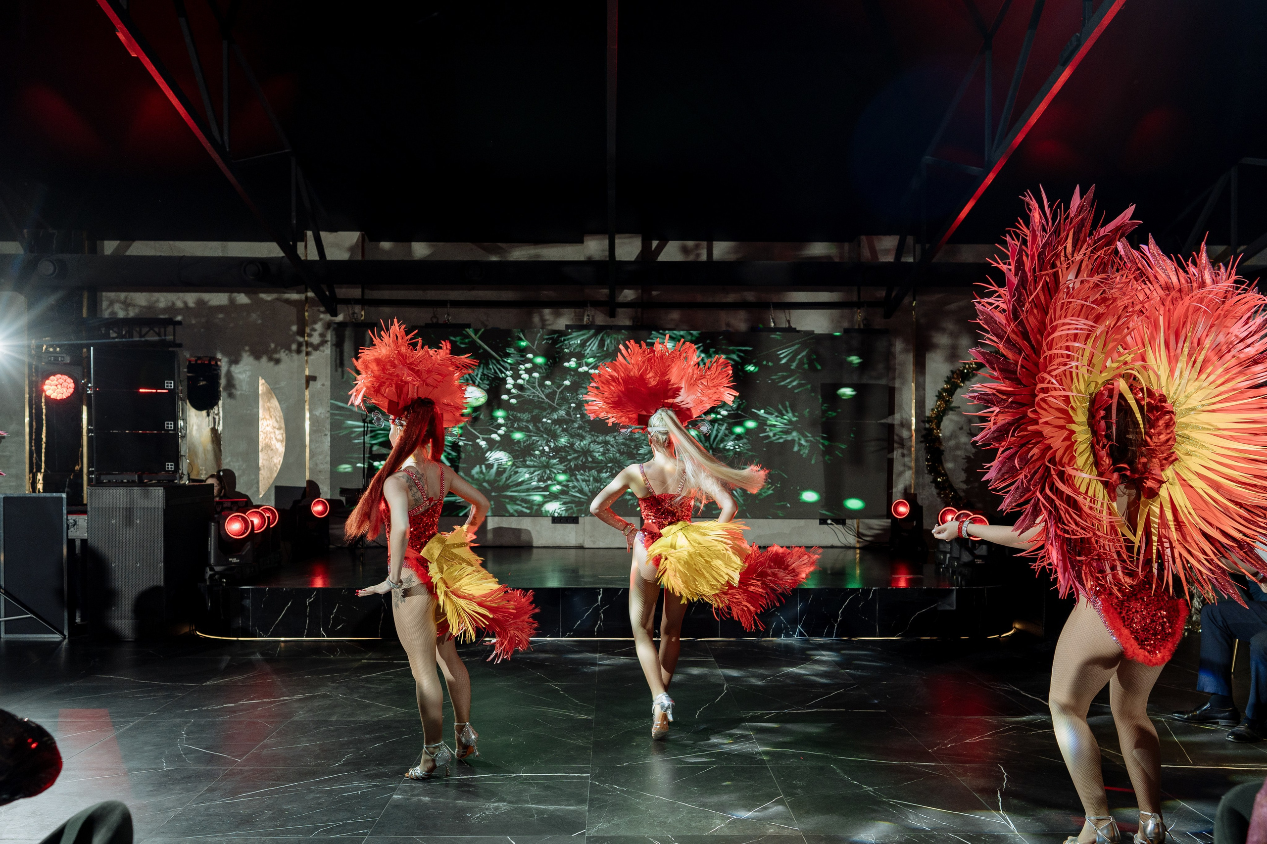 Альбион Тур