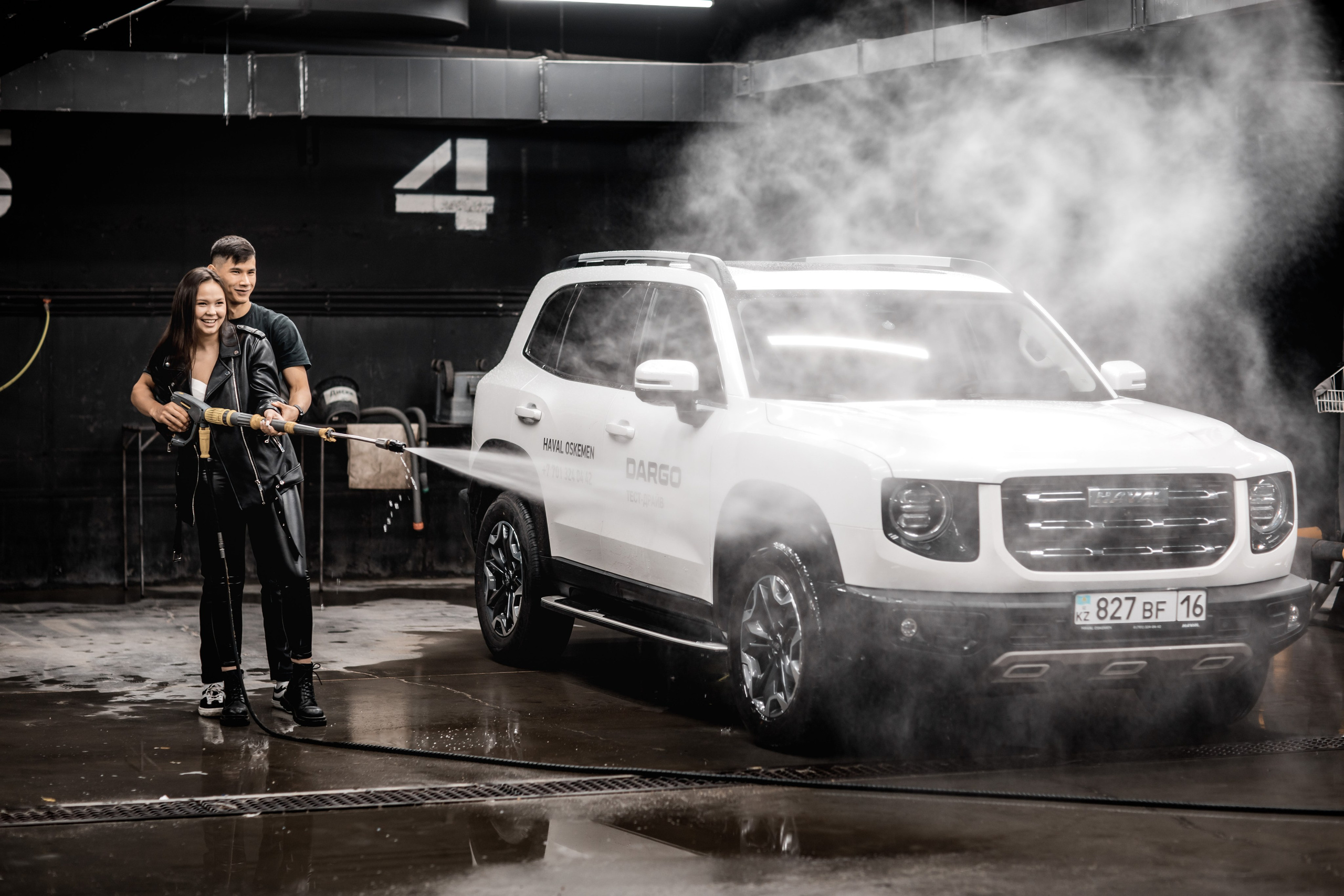 Love story Auto. Женский и семейный Фотограф В Усть-Каменогорске Юлия Журавлева